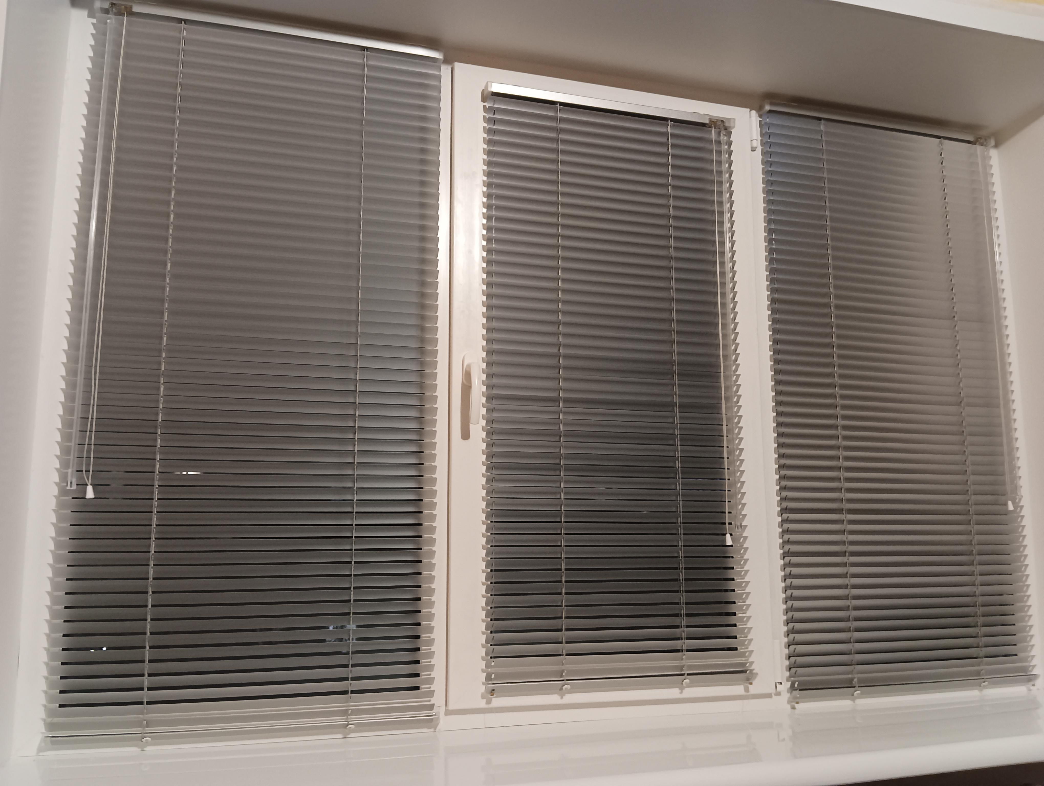 Жалюзи горизонтальные алюминиевые E-ROLETA 55х115 см Серебристый (479-55-115) в реальных условиях использования от пользователя Валерій.