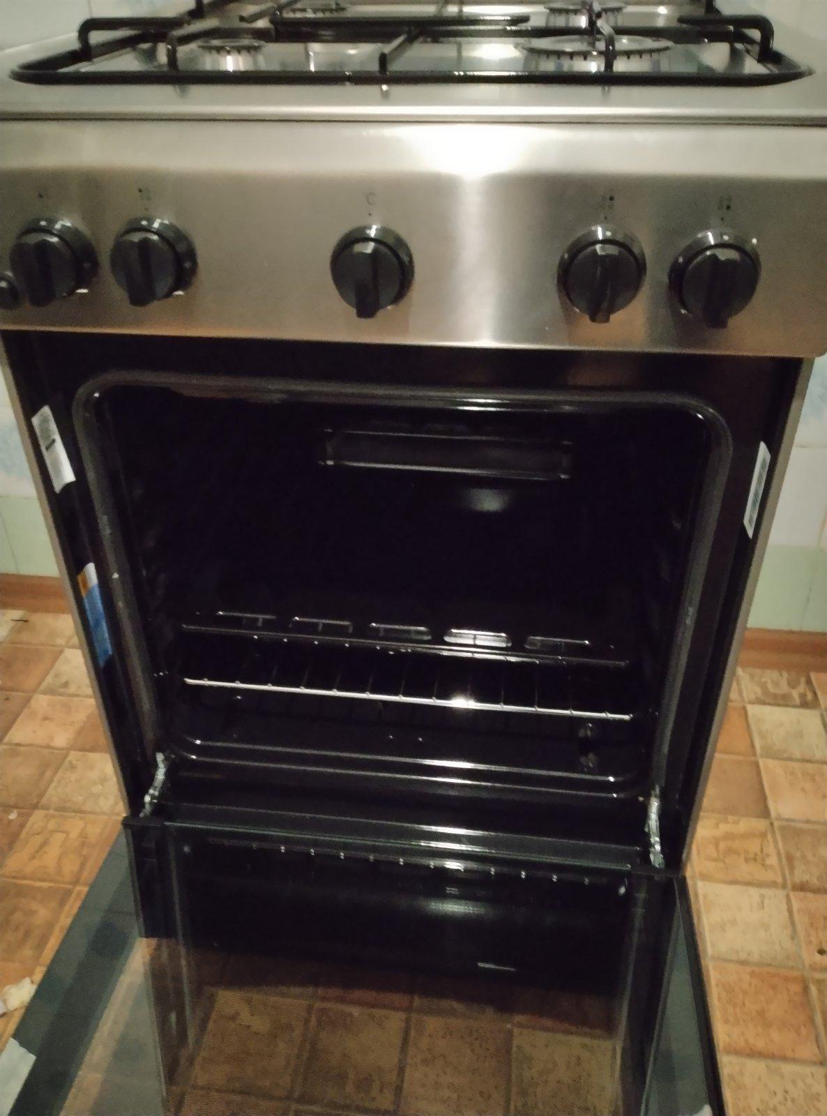 Фото: Плита газовая Indesit IS5G0KMX/E, отправлено покупателем Kateryna Плита газовая Indesit IS5G0KMX/E в реальных условиях использования от покупателя Kateryna.