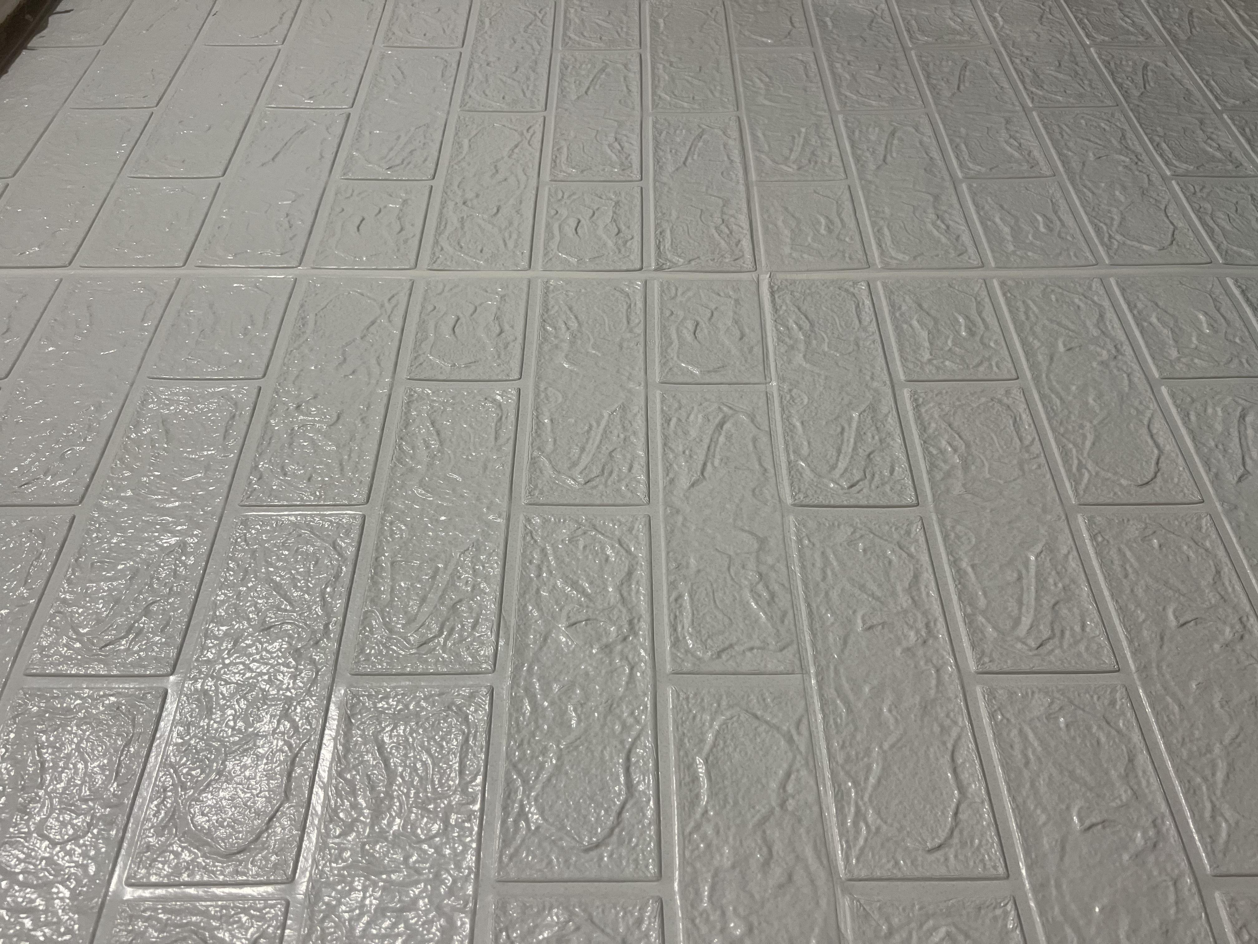 3D-панель декоративна самоклеюча під цеглу в рулоні 20 м 20000x700x3 мм Білий матовий (Os-BG01-3 рулон 20м) у реальних умовах використання від покупця Марина.