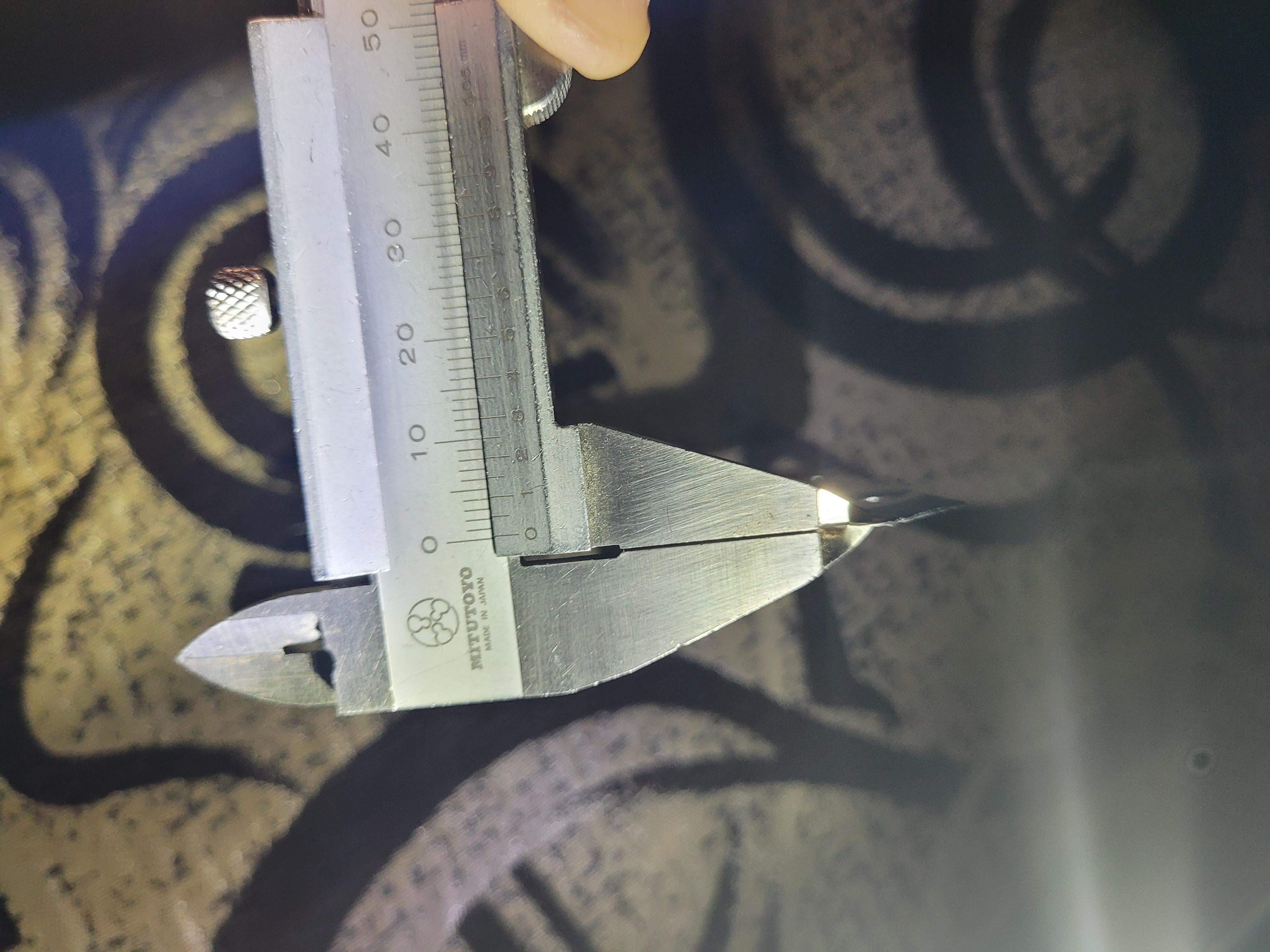 Уголок оцинкованный 100x100 мм в реальных условиях использования от покупателя Дмитро.