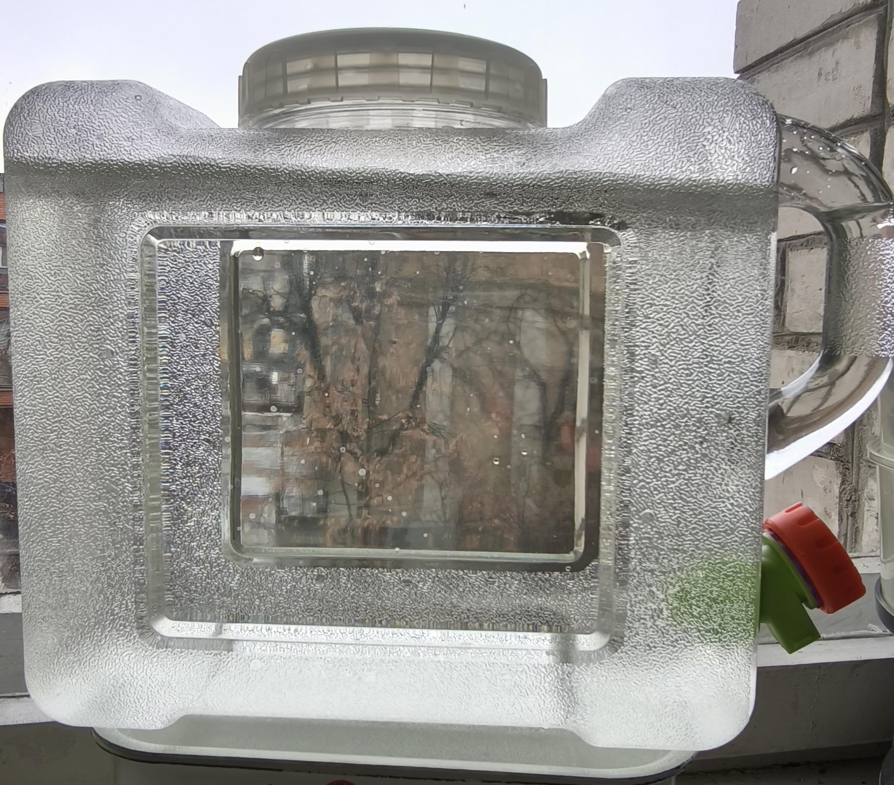 Бутыль VIO с краном 5 л в реальных условиях использования от покупателя Олена.