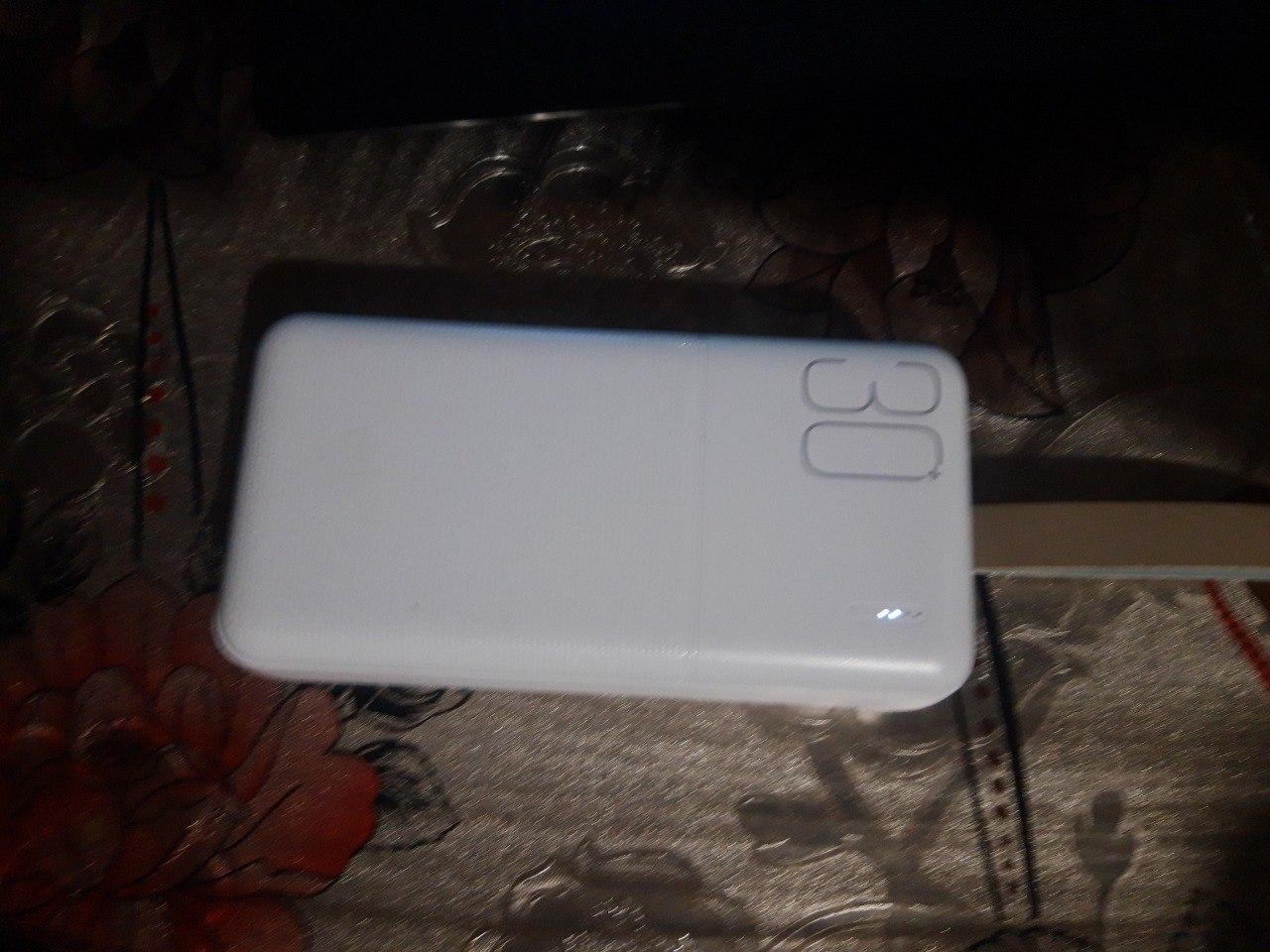 Фото: Повербанк Xo PR199 30000 mAh white (PR199.white), отправлено пользователем Алексей Повербанк Xo PR199 30000 mAh white (PR199.white) в реальных условиях использования от пользователя Алексей.