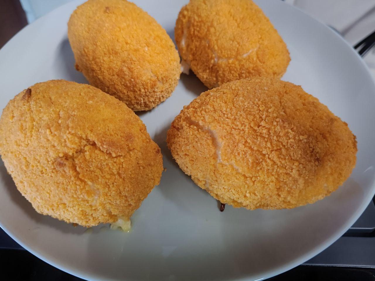 Мультипіч Tefal ACTIFRY GENIUS FZ760830 у реальних умовах використання від користувача Євген.