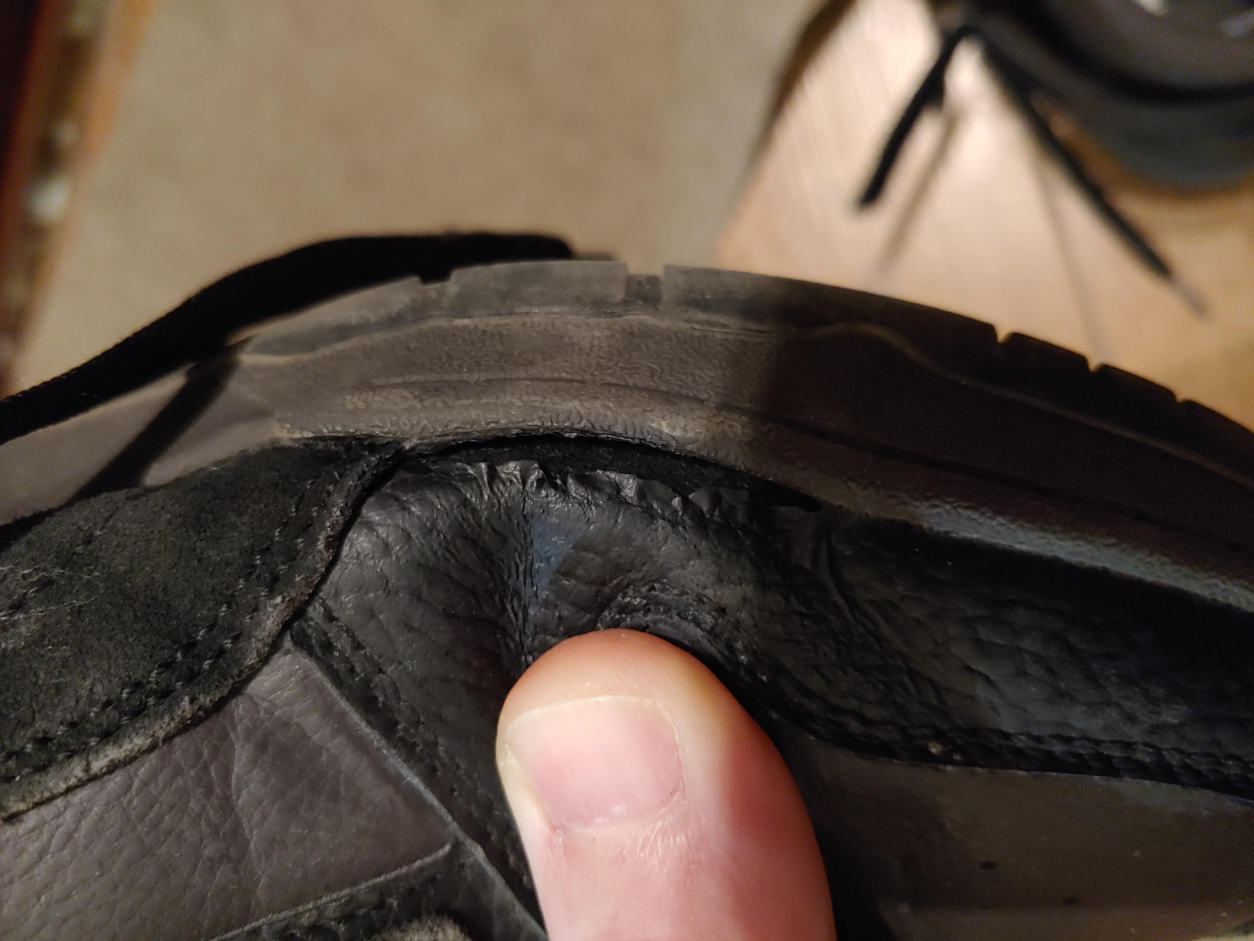 Фото: Ботинки Puma RBD GAME WTR 38760407 р.47 черный, отправлено покупателем Сергей Герасименко Ботинки Puma RBD GAME WTR 38760407 р.47 черный в реальных условиях использования от покупателя Сергей Герасименко.