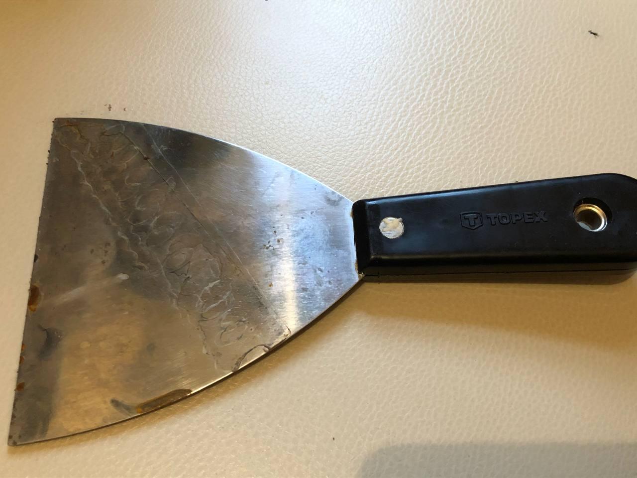 Шпатель малярный Topex 18B212 в реальных условиях использования от покупателя Станіслав.