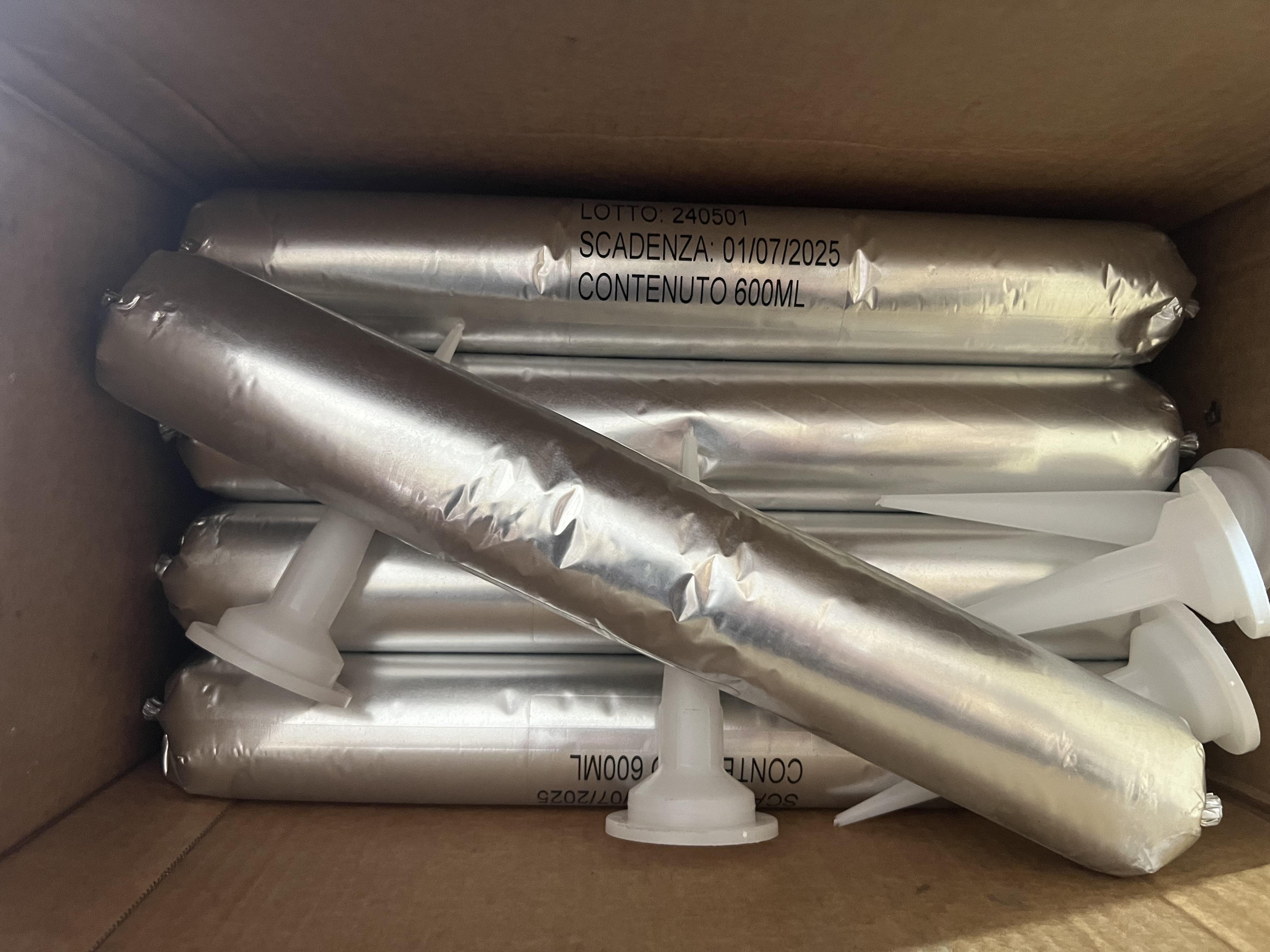 Клей-герметик МС полимер DIA CON J-PU-40-SC 600 мл (1) в реальных условиях использования от пользователя Євген.