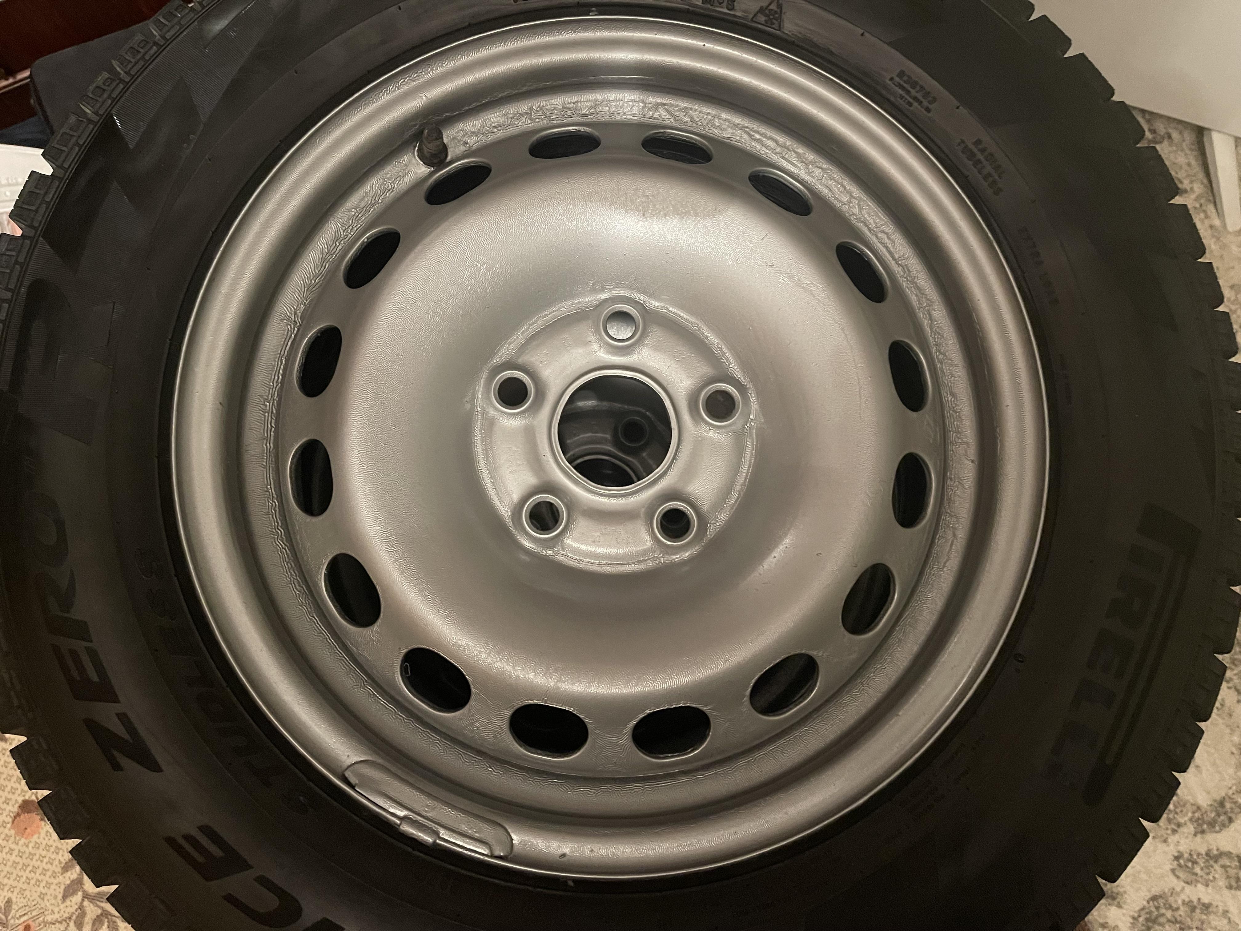 Фото: Эмаль Atoll алкидная ПФ-115 бежевый глянец 0,8 кг, отправлено пользователем Юрій Эмаль Atoll алкидная ПФ-115 бежевый глянец 0,8 кг в реальных условиях использования от пользователя Юрій.