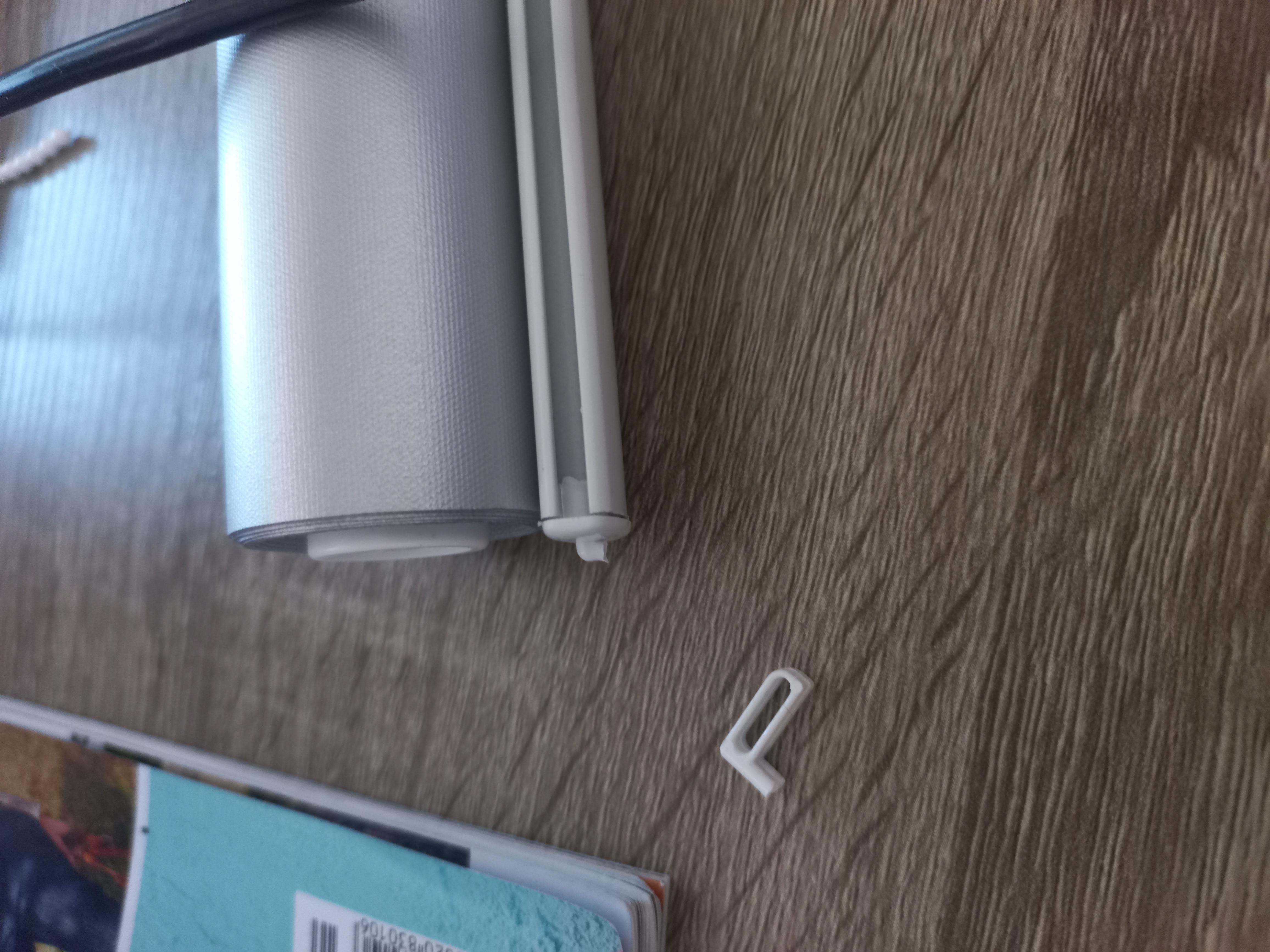 Ролета тканевая блэкаут E-ROLETA ВО 54 сильвер с фиксацией под наклон 53х150 см Серый (ВО-S-54-53-150) в реальных условиях использования от покупателя Олеся.