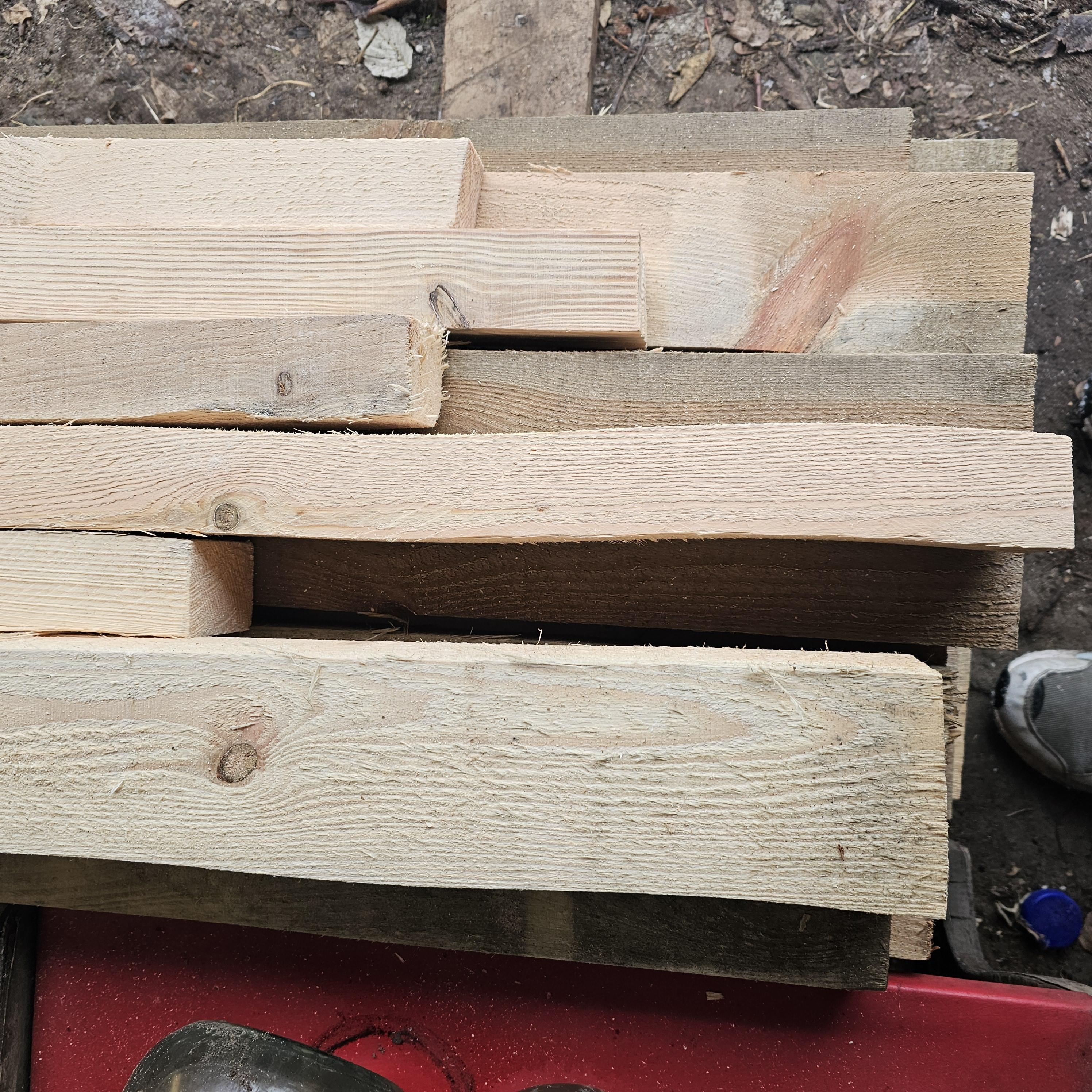 Доска цельные конструкция 50х100х3000 мм сосна не обработанная в реальных условиях использования от покупателя Євген.