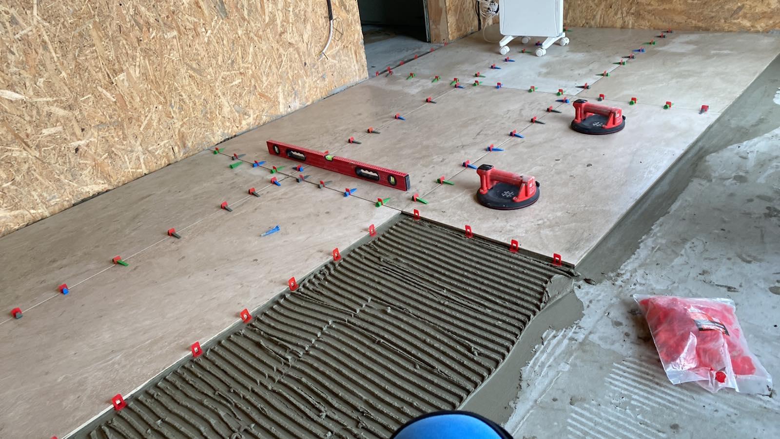 Система выравнивания плитки BauGut 2 мм 250 шт в реальных условиях использования от пользователя Ярослав.