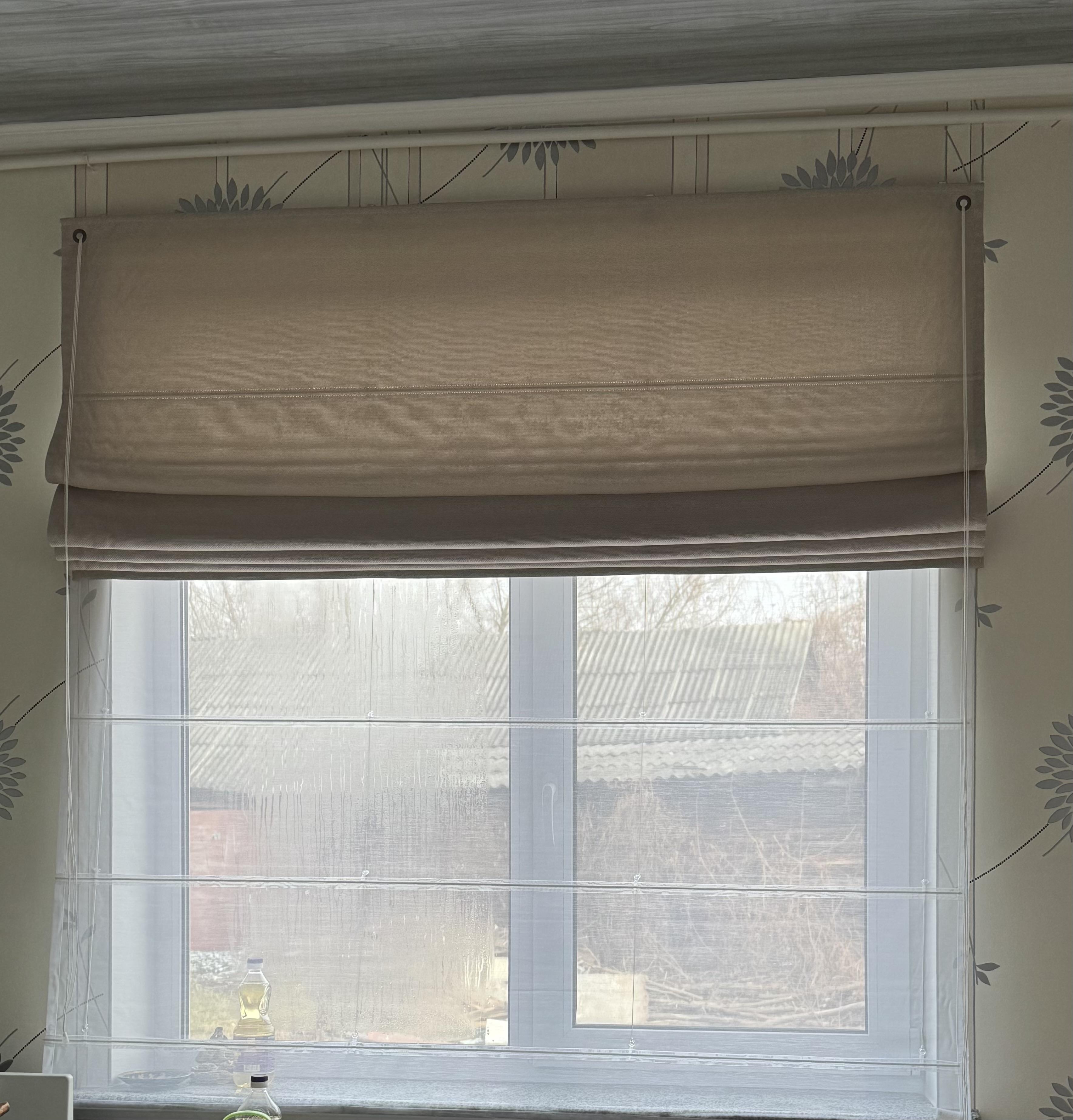 Фото: Римська штора подвійна День-Ніч ТВІН Classic InHt рогожка Dimout 35 та тюль Air льон 120х170 см Молочний/Білосніжний, надіслане користувачем Наталія Римська штора подвійна День-Ніч ТВІН Classic InHt рогожка Dimout 35 та тюль Air льон 120х170 см Молочний/Білосніжний у реальних умовах використання від користувача Наталія.