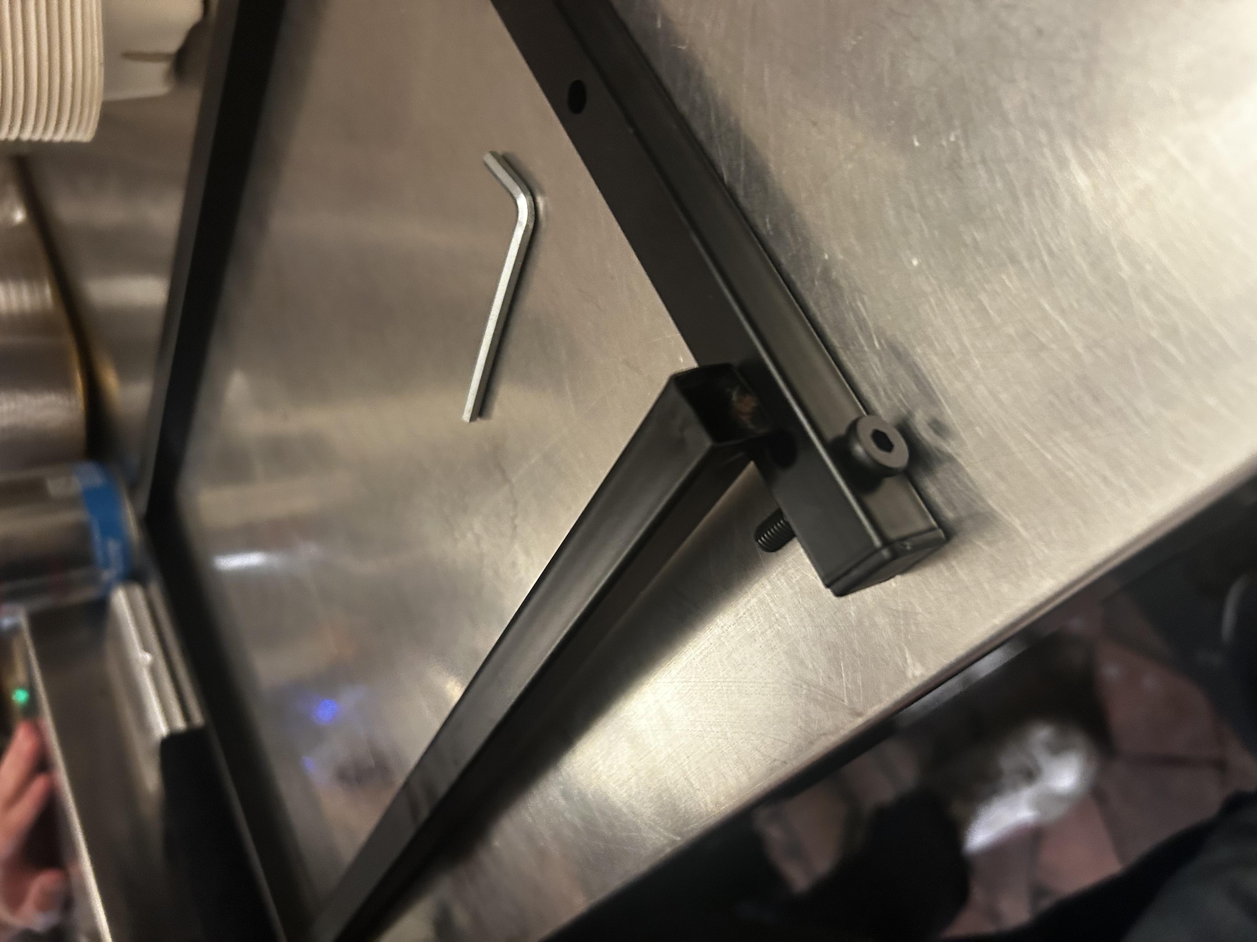 Стойка для полотенец напольная Telstar Черный (23373462) в реальных условиях использования от покупателя Маковська.