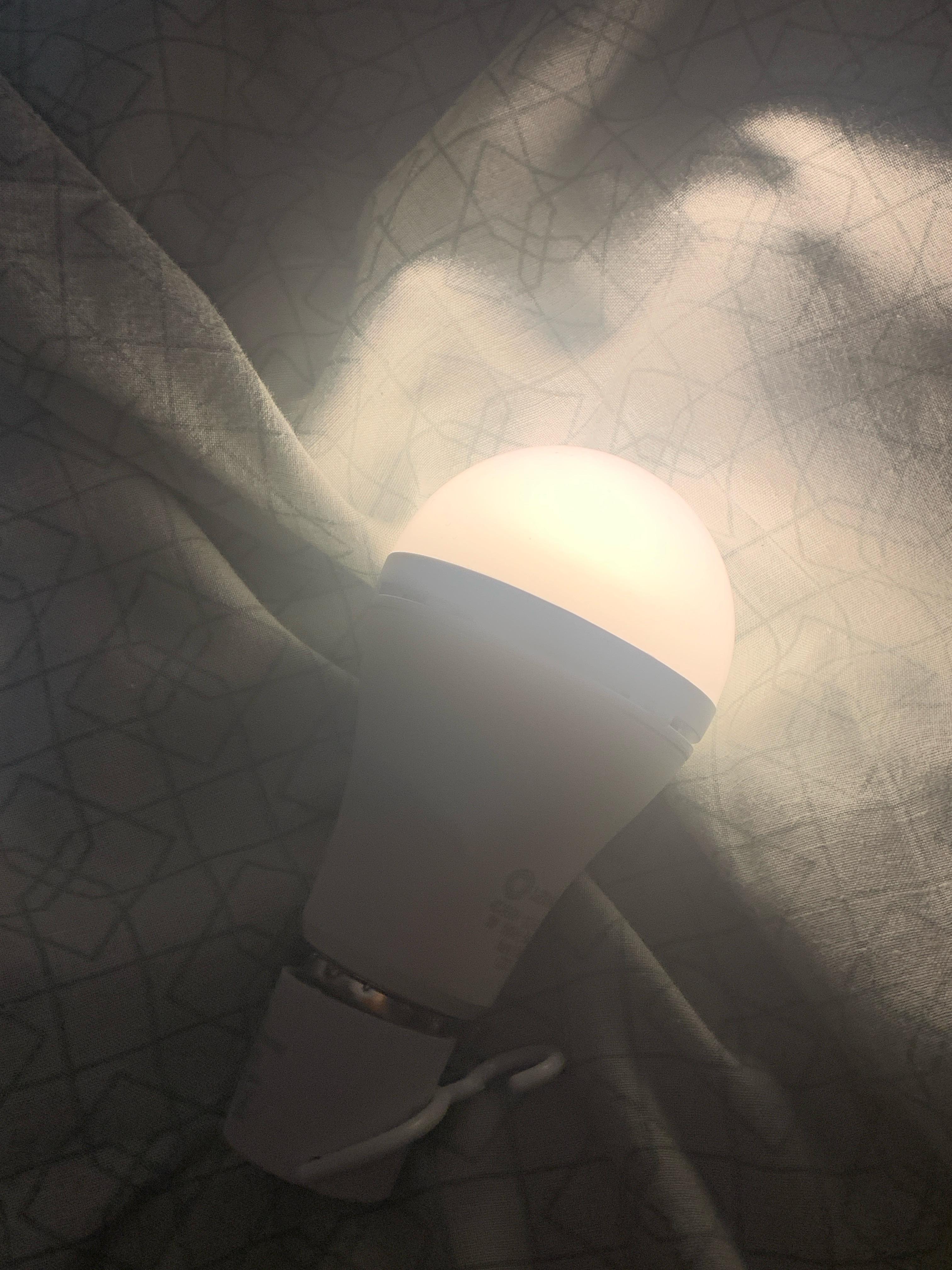 Лампа акумуляторна LED Ledvance RECH 8 Вт A60 E27 220 В 2700 К у реальних умовах використання від покупця Максим, м. Долина.