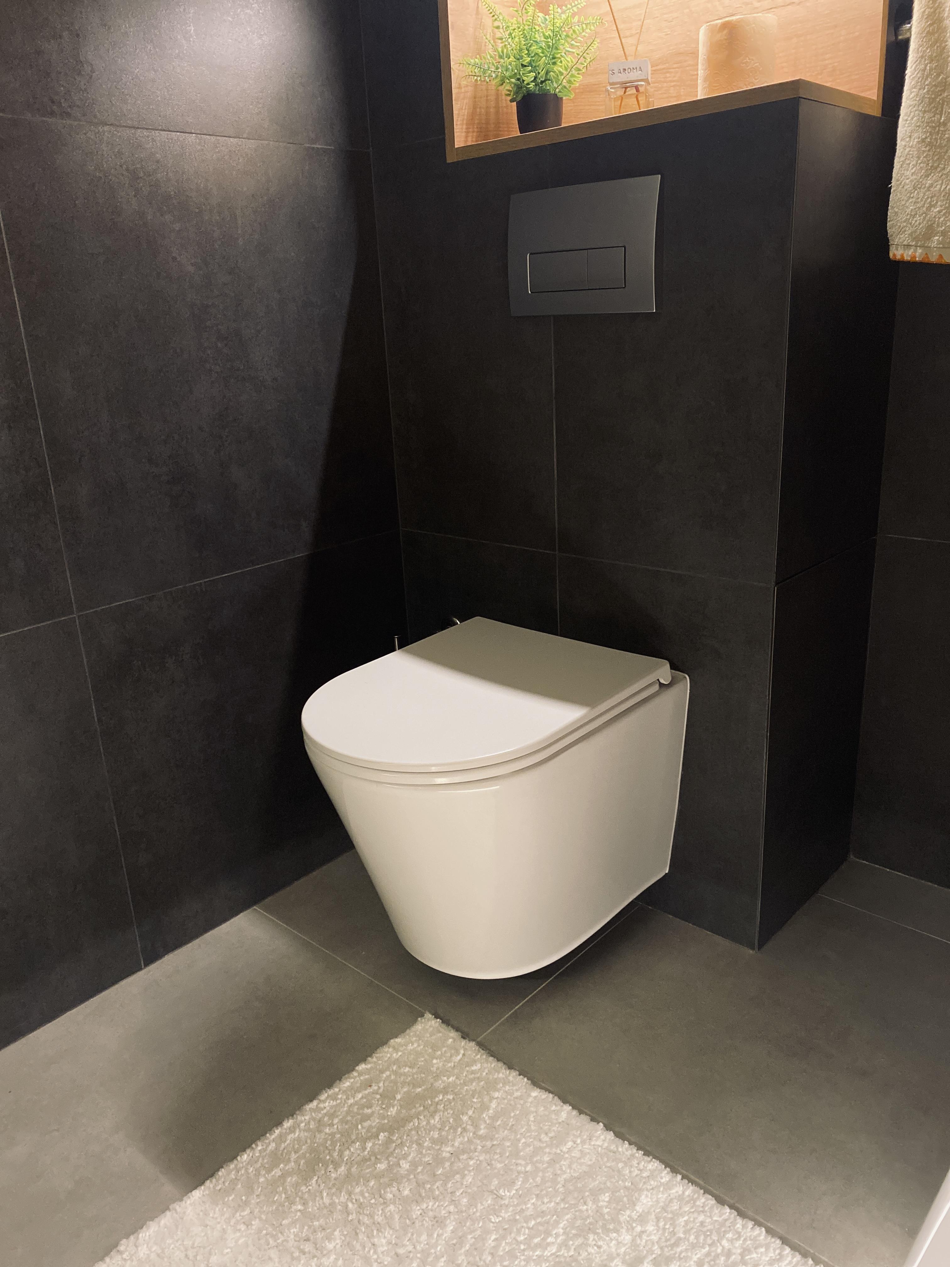 Унитаз подвесной Imprese VLTAVA TWIST в реальных условиях использования от пользователя Дмитрий.