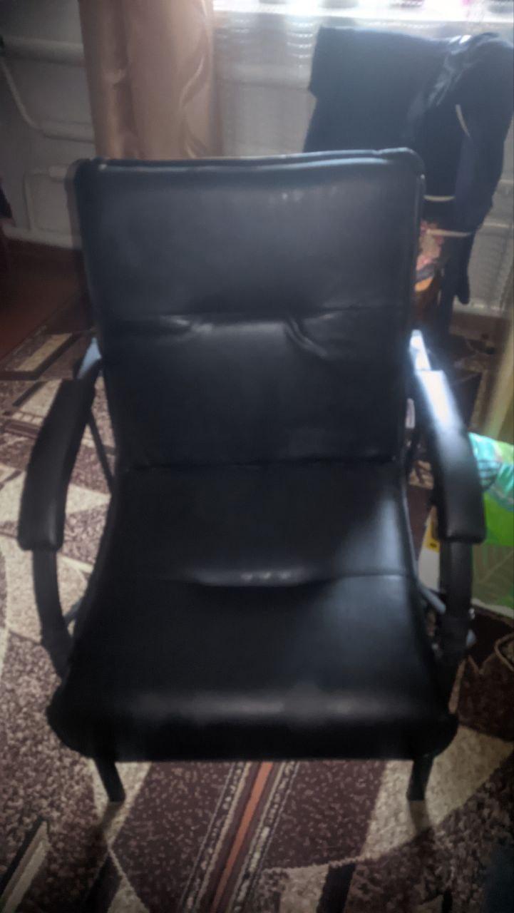 Кресло Примтекс Плюс Samba black D-5 черный в реальных условиях использования от пользователя Михайло.