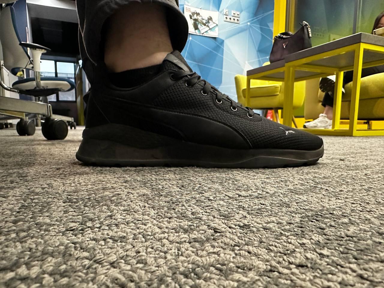 Кросівки чоловічі демісезонні Puma Anzarun Lite 37112801 р.44 чорні у реальних умовах використання від користувача Олександр.