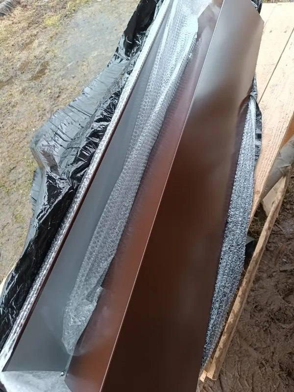 Фото: Конек кровельный матовый 140х140х2000 мм RAL7024 (6661768), отправлено покупателем ТКАЧ Конек кровельный матовый 140х140х2000 мм RAL7024 (6661768) в реальных условиях использования от покупателя ТКАЧ.