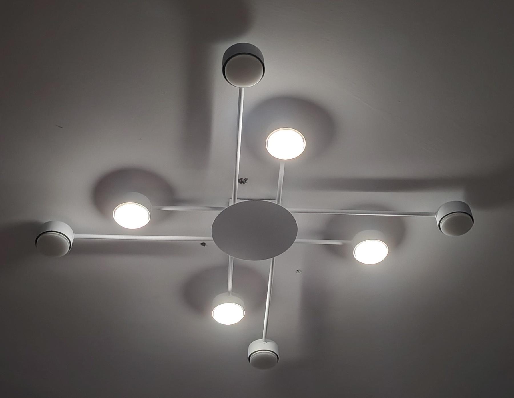 Люстра потолочная LIGHT SET BARVINOK 8xGX53 белый в реальных условиях использования от пользователя Наталія.