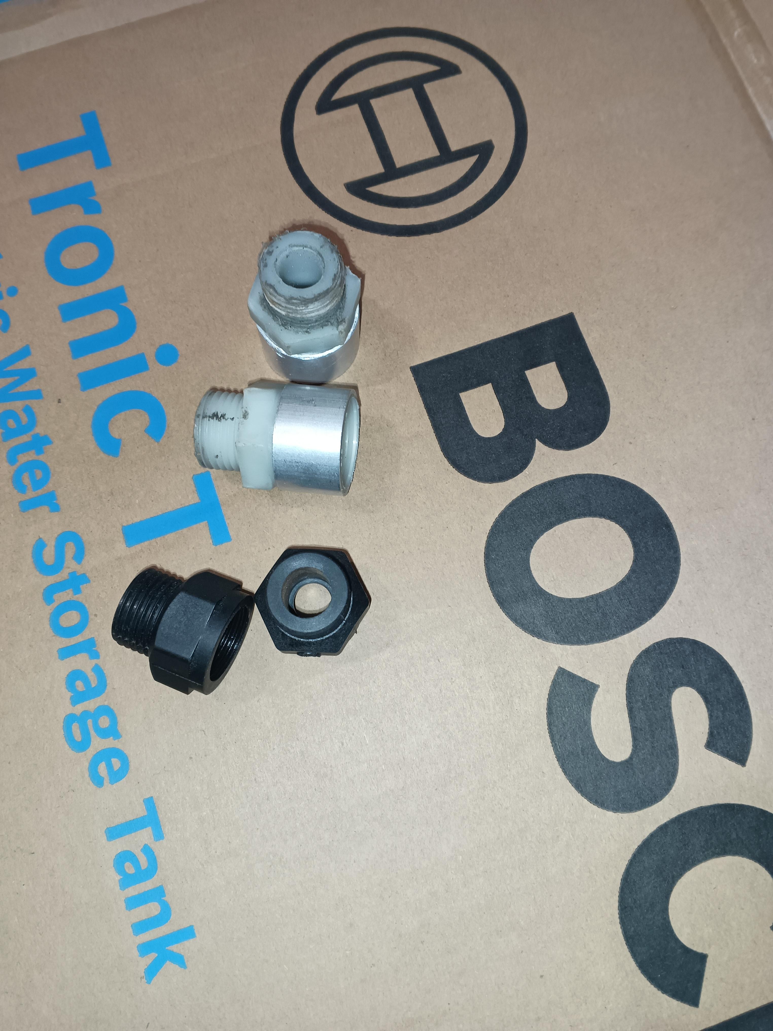 Бойлер Bosch TR4101T 50 DEBS в реальных условиях использования от пользователя Володимир.