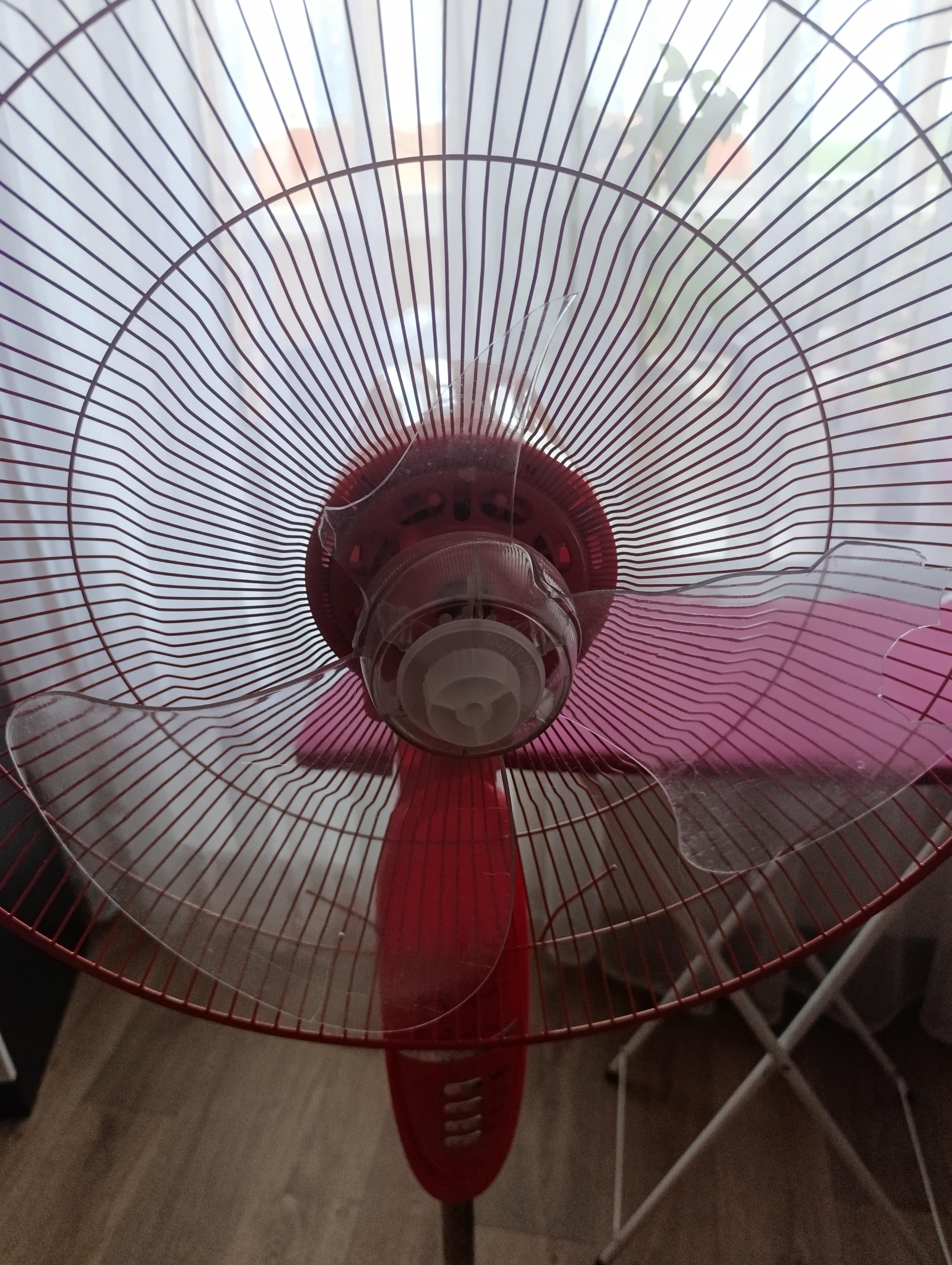 Вентилятор Grunhelm GFS-4033R в реальных условиях использования от пользователя Марина.