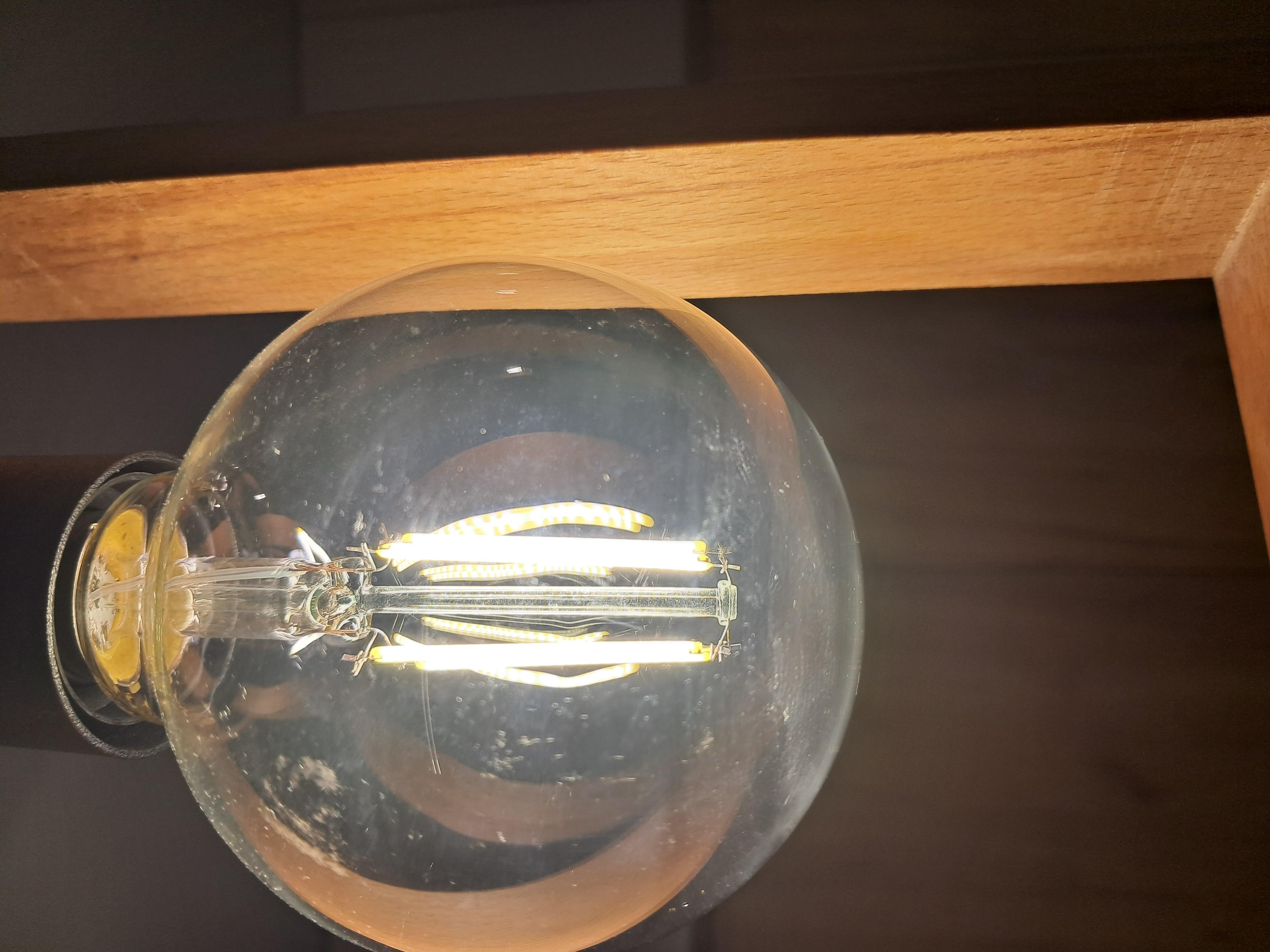 Светодиодная лампа Videx Filament G95FD 7W E27 4100K (VL-G95FD-07274) в реальных условиях использования от покупателя Альона.