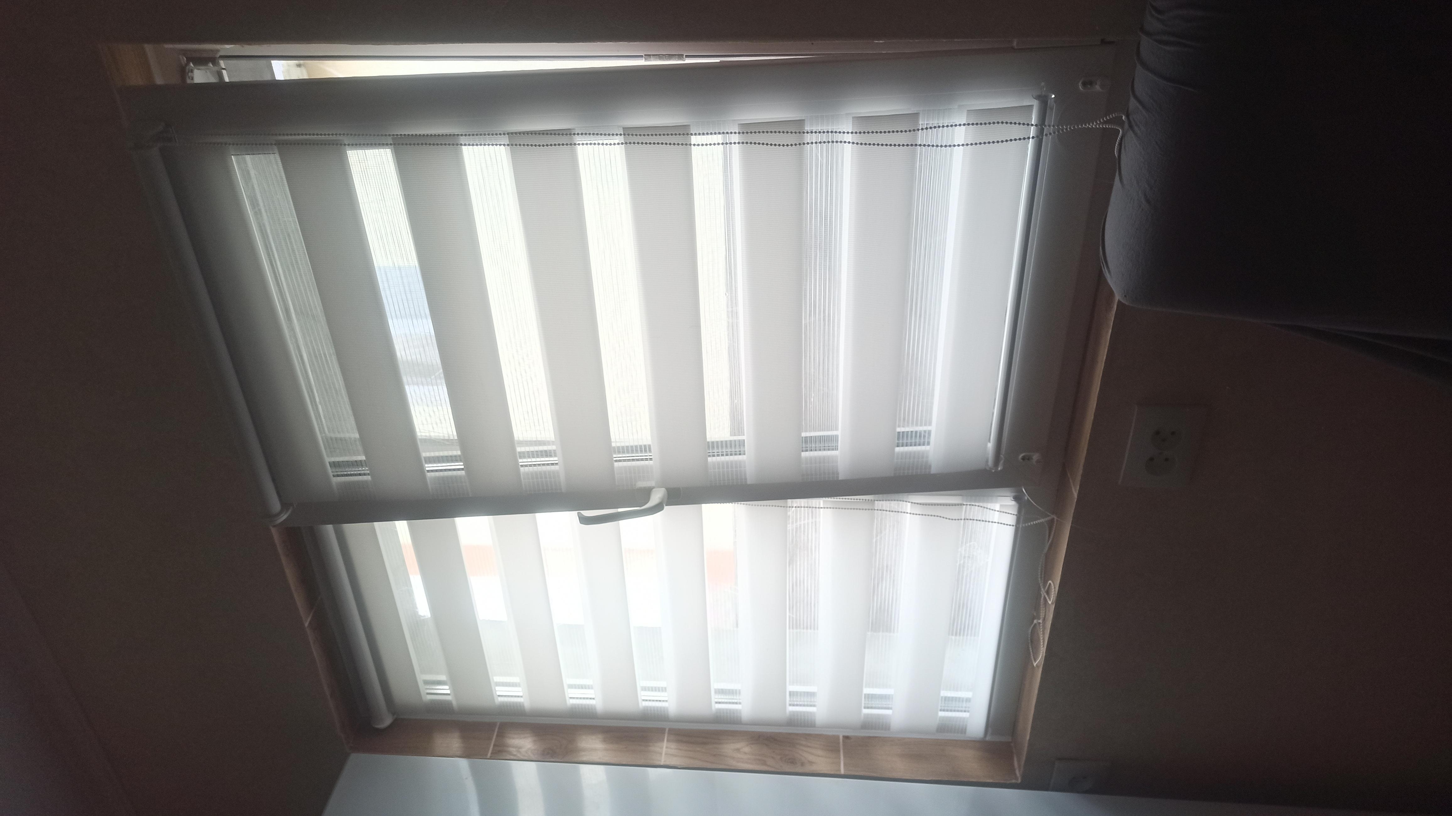 Ролета тканевая NewTex День-Ночь 67х165 см Белый (214) в реальных условиях использования от покупателя Анастасія.