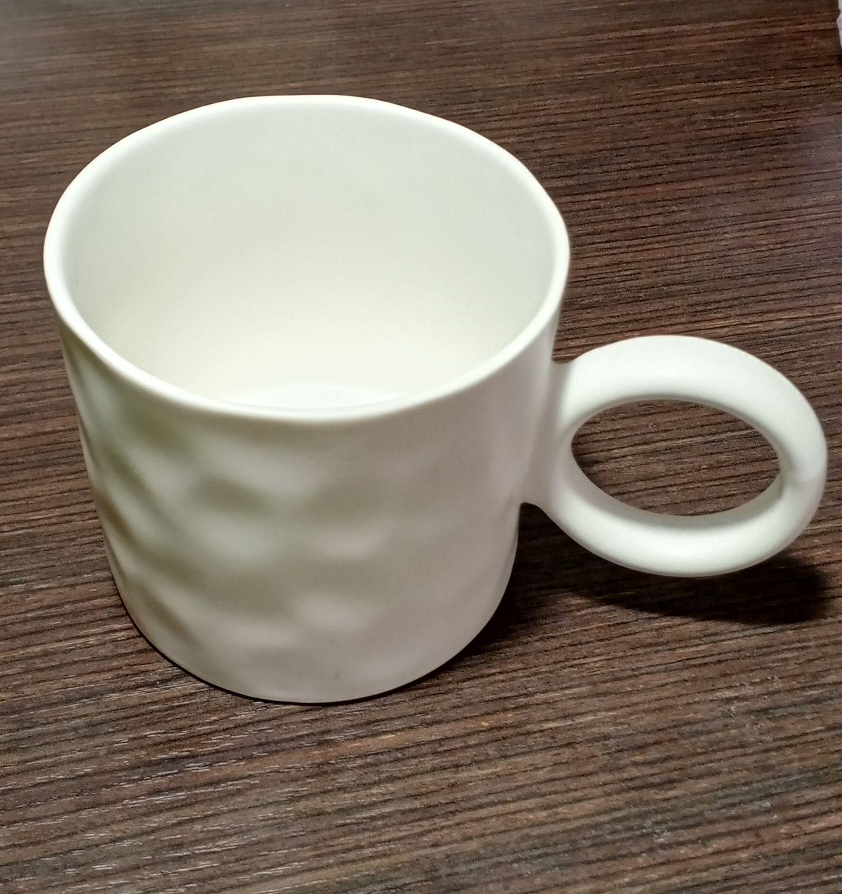 Чашка Fiora Hoop 400 мл White 93D-040-M в реальных условиях использования от покупателя Алла.