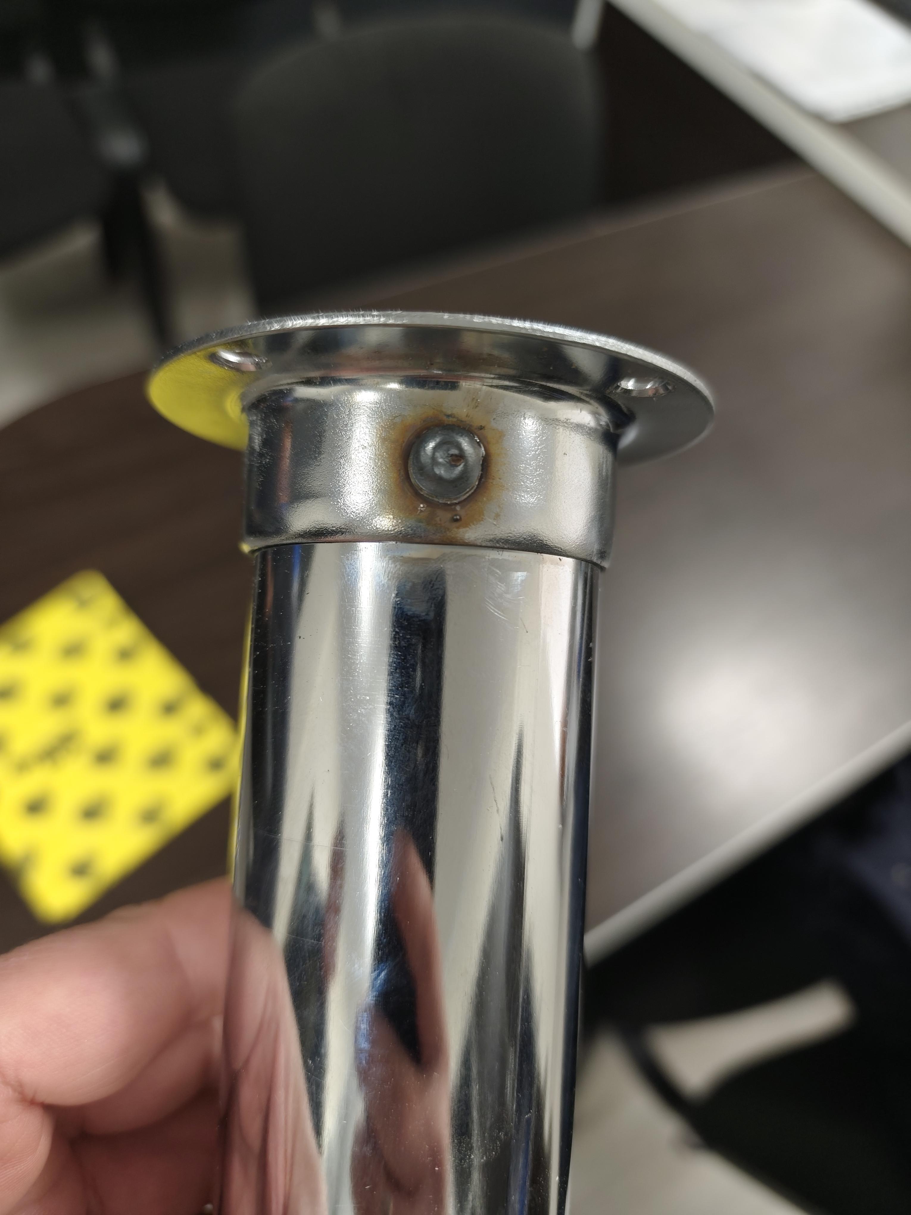 Диван офисный Tobi Sho Комфорт со спинкой и подлокотниками 1800x530x750 мм кожзам Серый (2233) в реальных условиях использования от покупателя Константин.