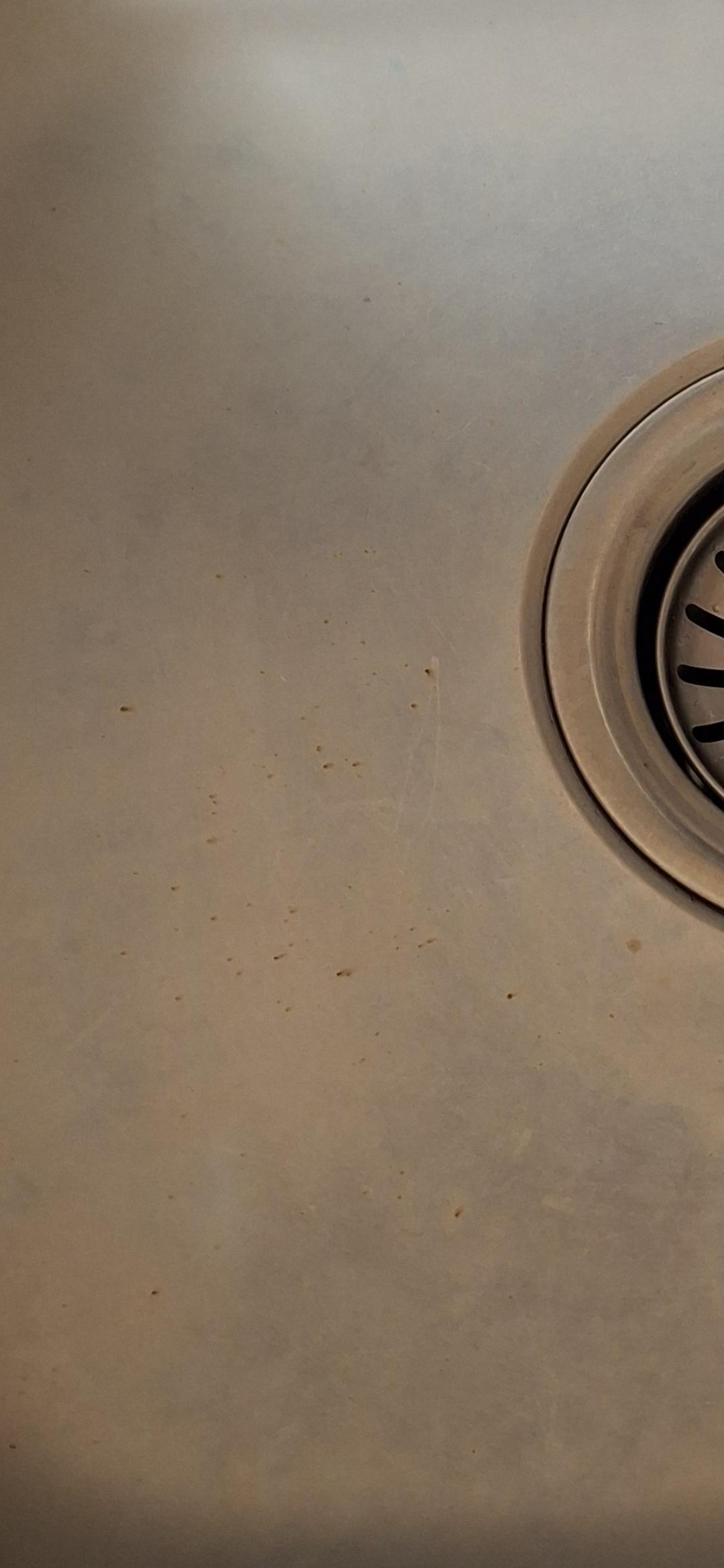 Мойка для кухни Interline Brut sateen в реальных условиях использования от покупателя Олександр.