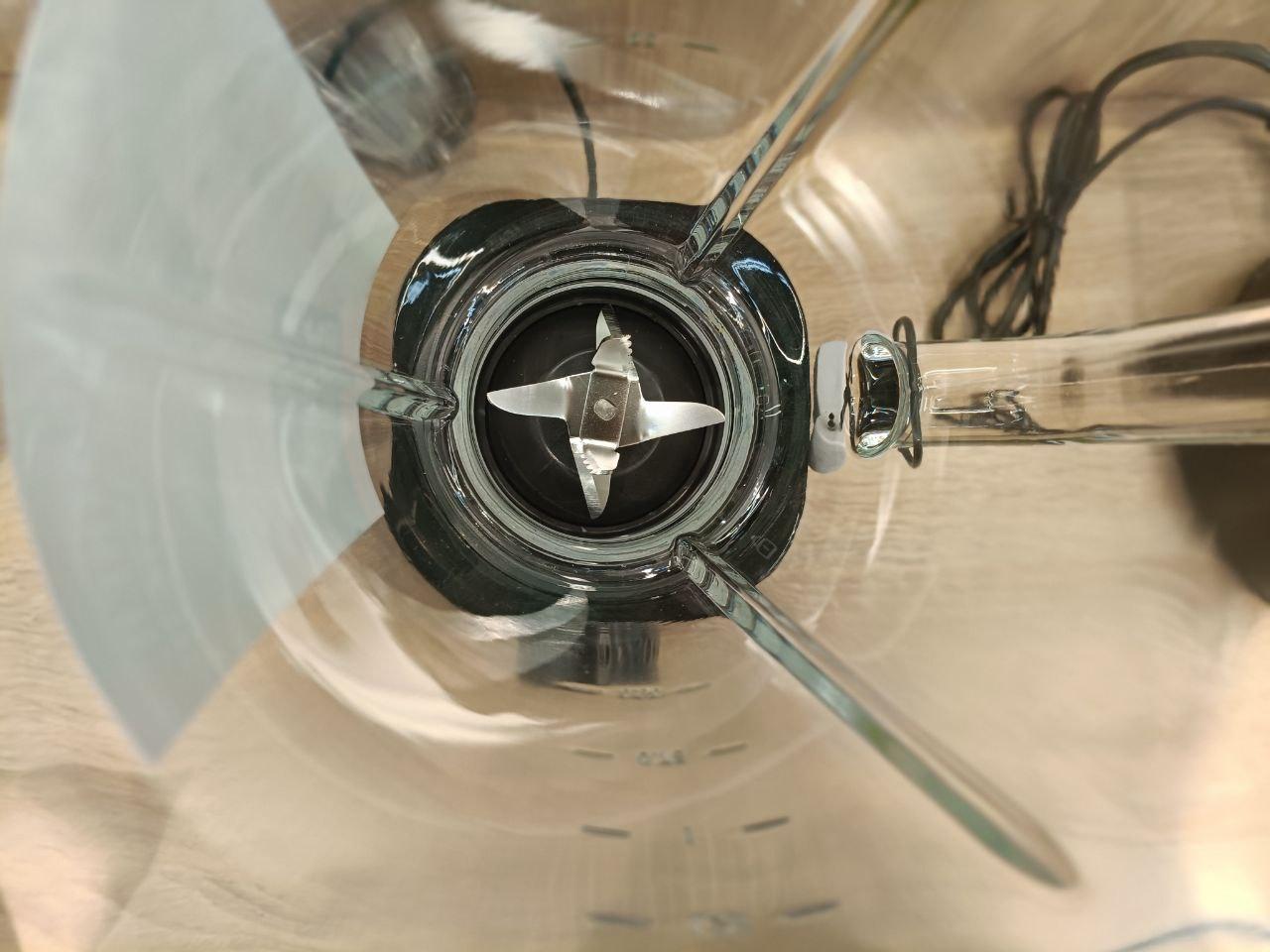 Блендер стационарный Tefal BLENDFORCE 2 BL435831 черный с серебристым в реальных условиях использования от пользователя Вікторія.