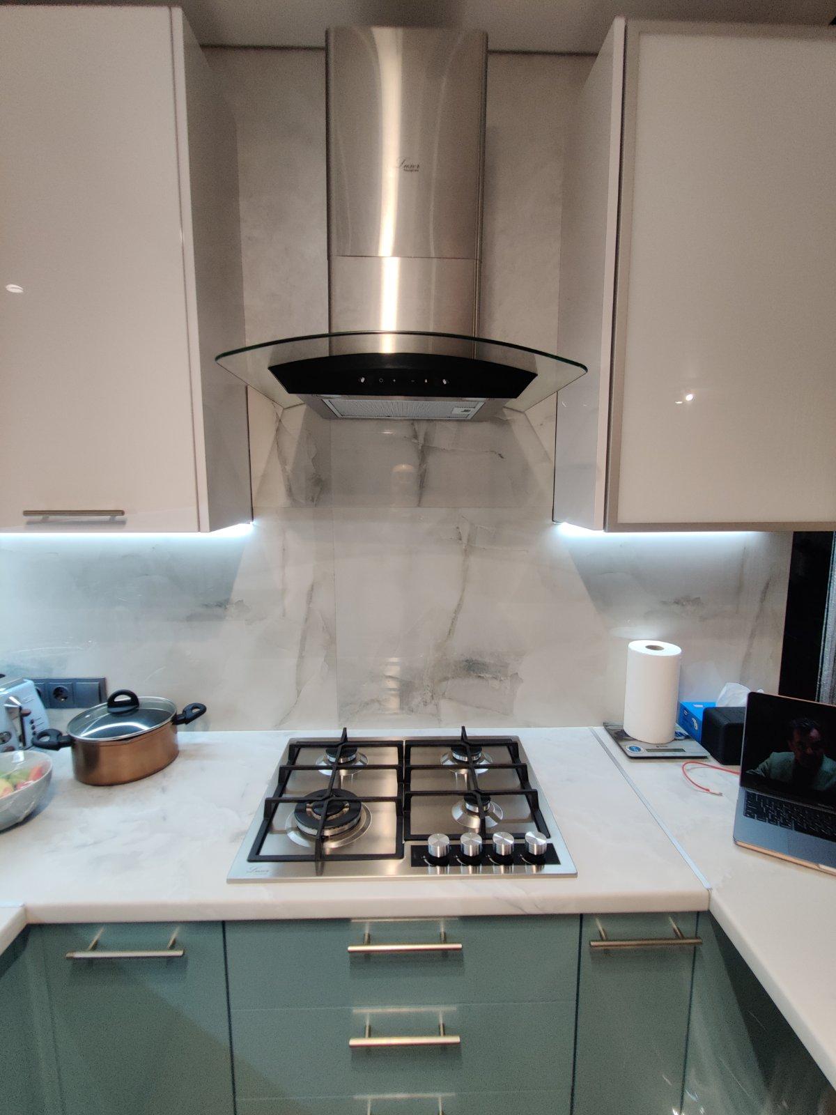 Варильна поверхня газова Luxor PG 740 SS нержавіюча сталь + куточок у реальних умовах використання від користувача Яна К.