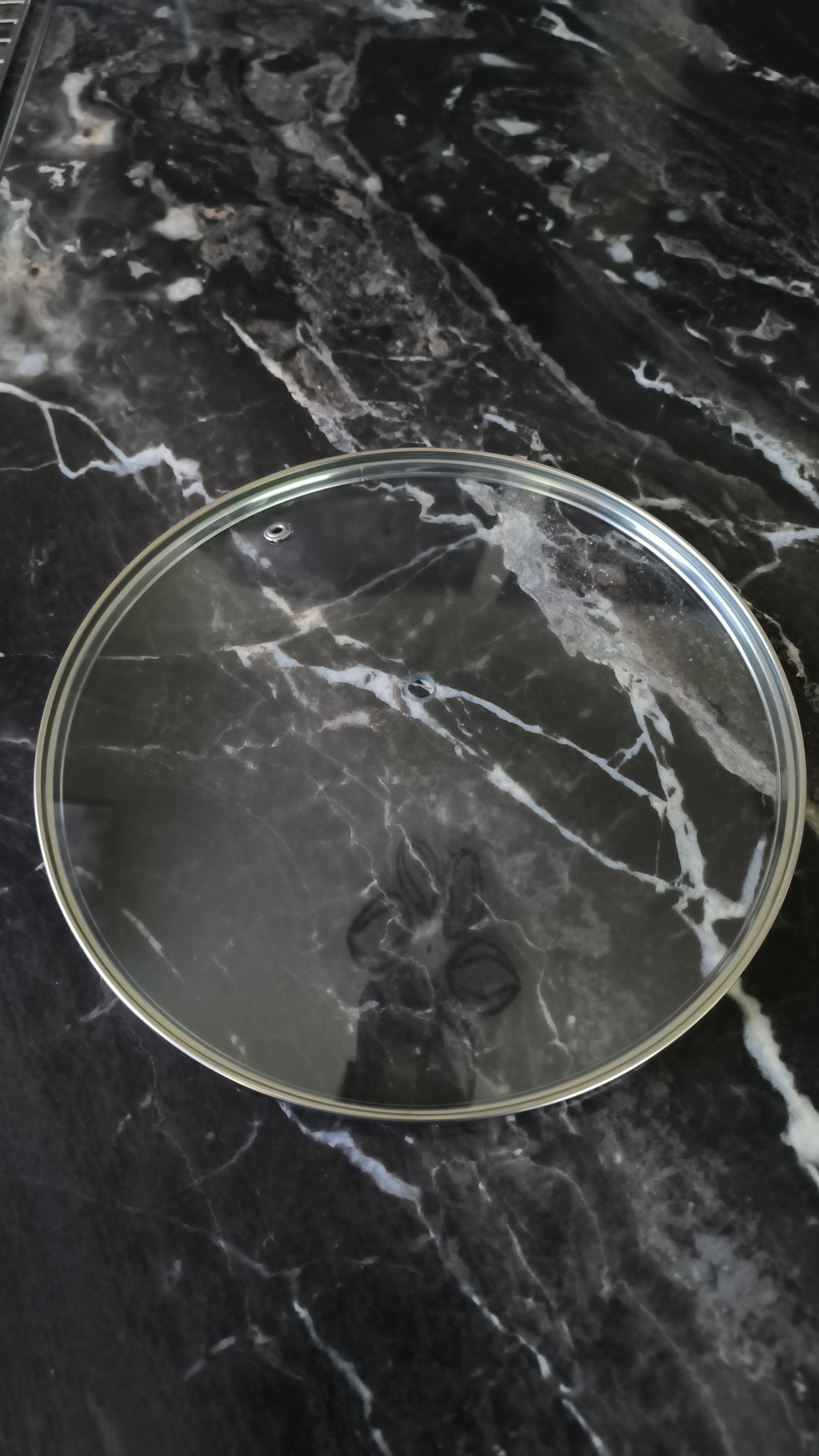 Крышка для посуды стеклянная Dynasty с металлическим ободком 16 см в реальных условиях использования от пользователя Станислав..