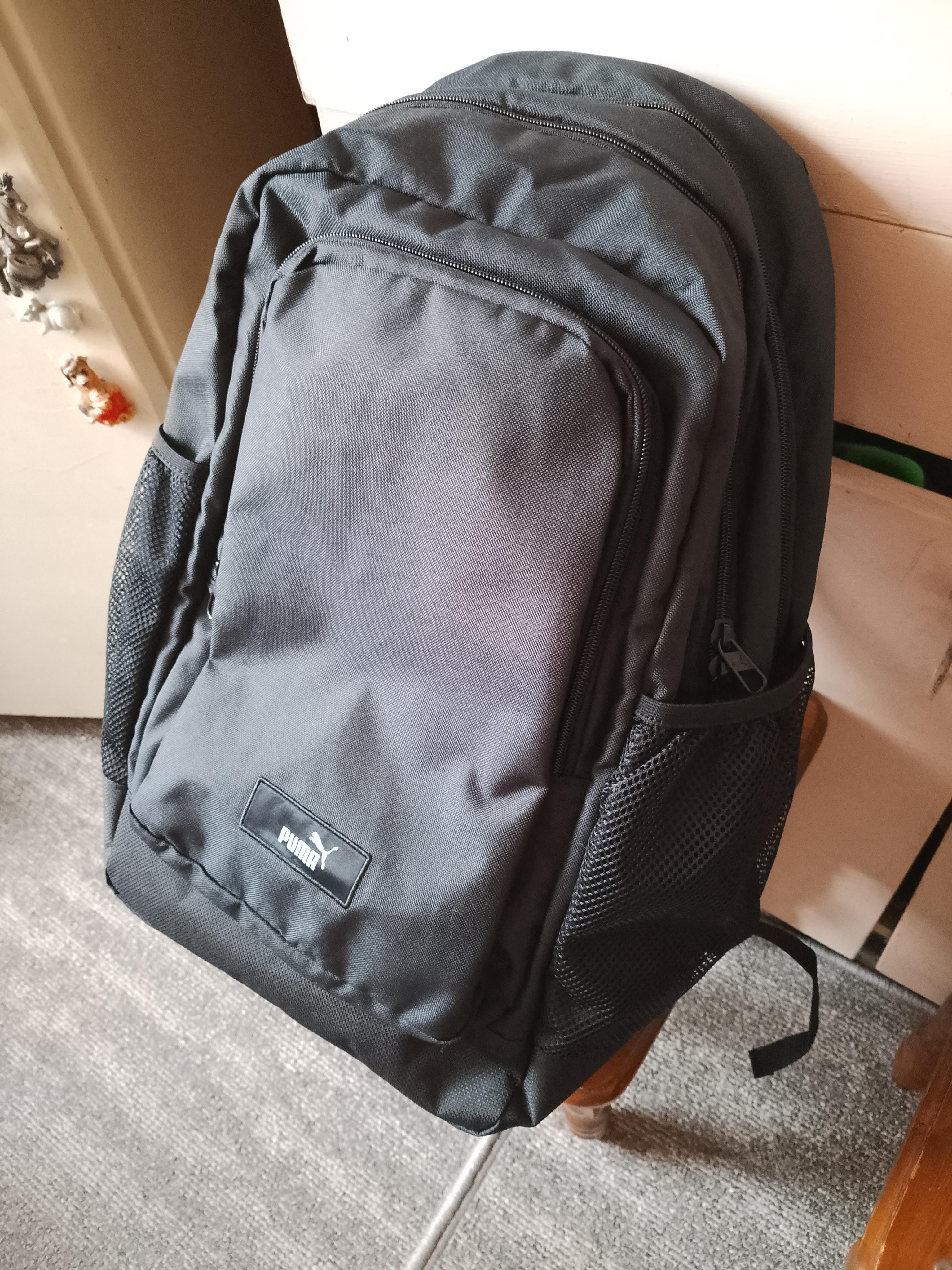 Рюкзак Puma Academy Backpack 09069701 29 л чорний у реальних умовах використання від користувача Руслан.
