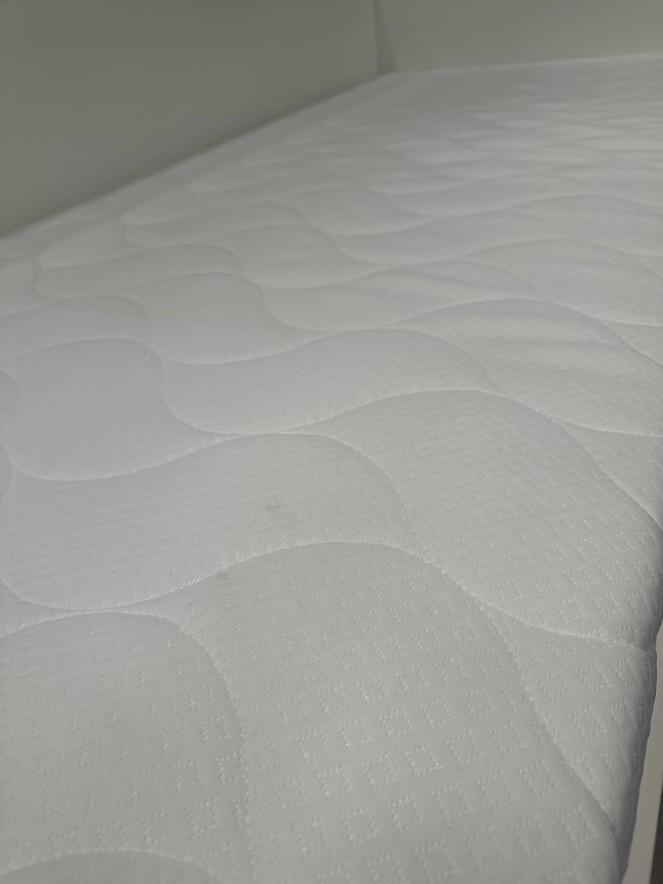 Матрац-топер тонкий PURPLE Base Plus Cocos 110x190 см (1111014-110190) у реальних умовах використання від покупця Пташник Олена.