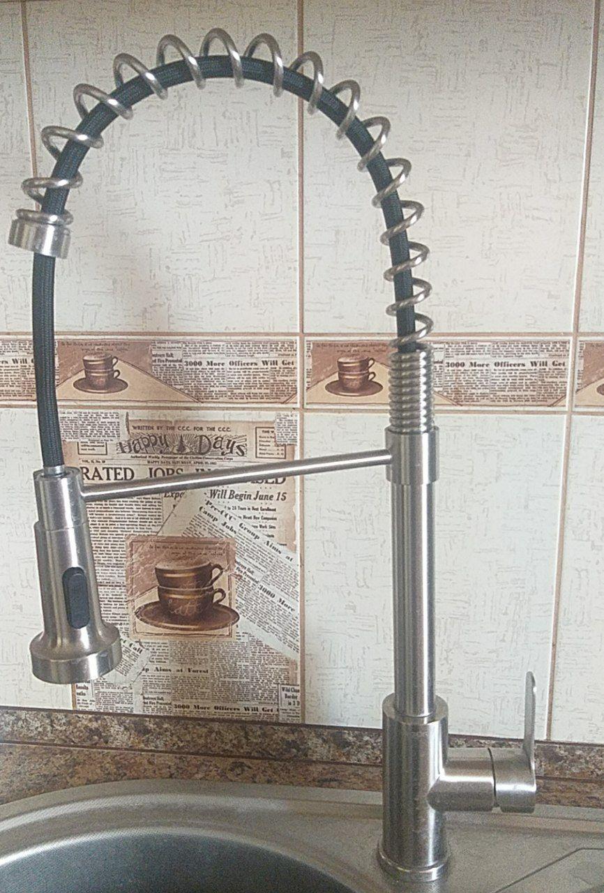 Смеситель кухонный Zegor SAP4-G090 с пружиной и выдвижным изливом Нержавеющая сталь в реальных условиях использования от покупателя Олег Володимирович.