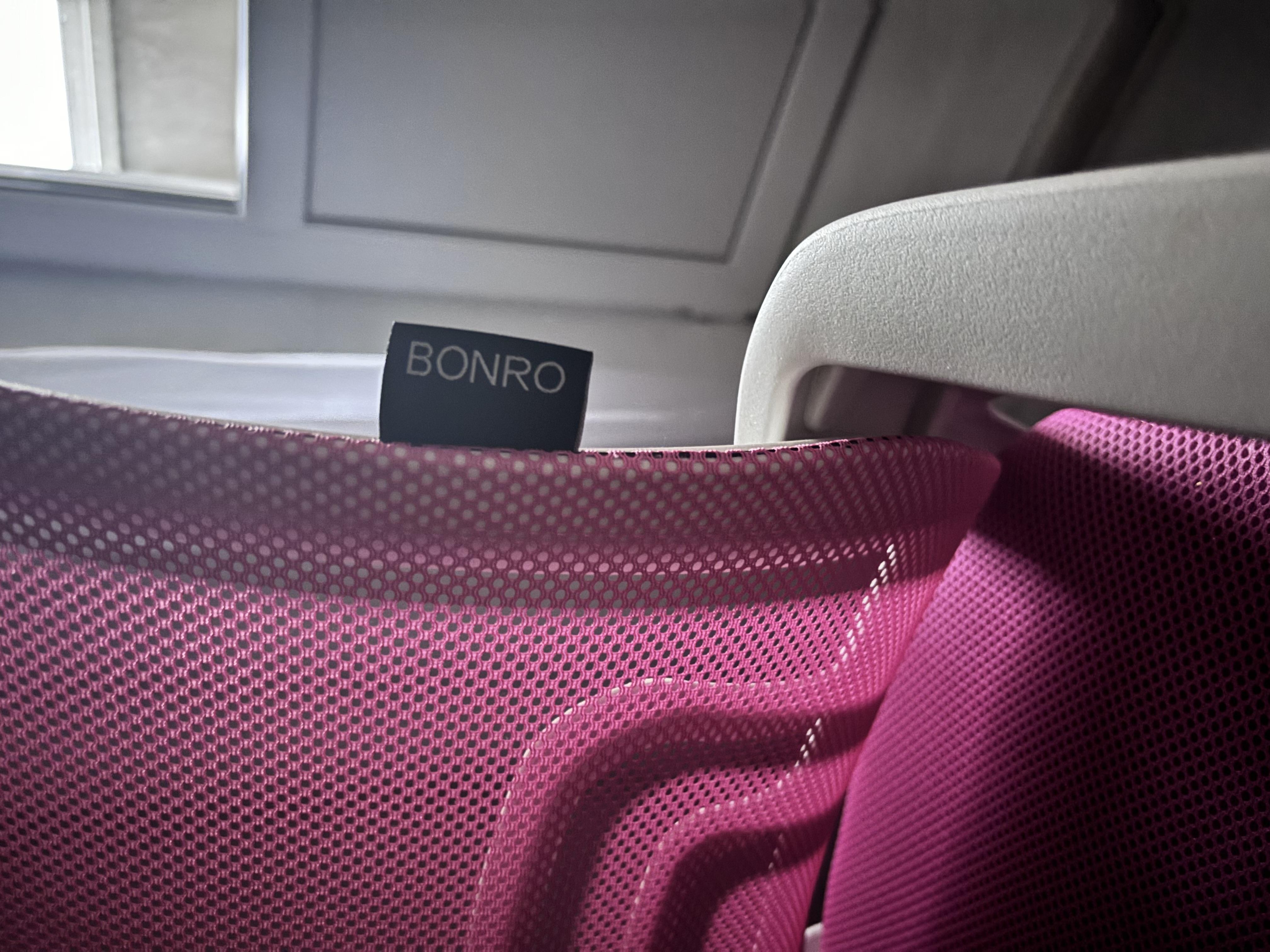 Кресло офисное Bonro 619 Бело-розовый (42400019) в реальных условиях использования от пользователя Оксана.