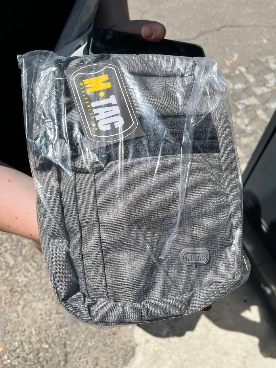 Фото: Сумка-кобура M-Tac плечова з липучкою Coyote (AM0000150), отправлено пользователем Назар Сумка-кобура M-Tac плечова з липучкою Coyote (AM0000150) в реальных условиях использования от пользователя Назар.