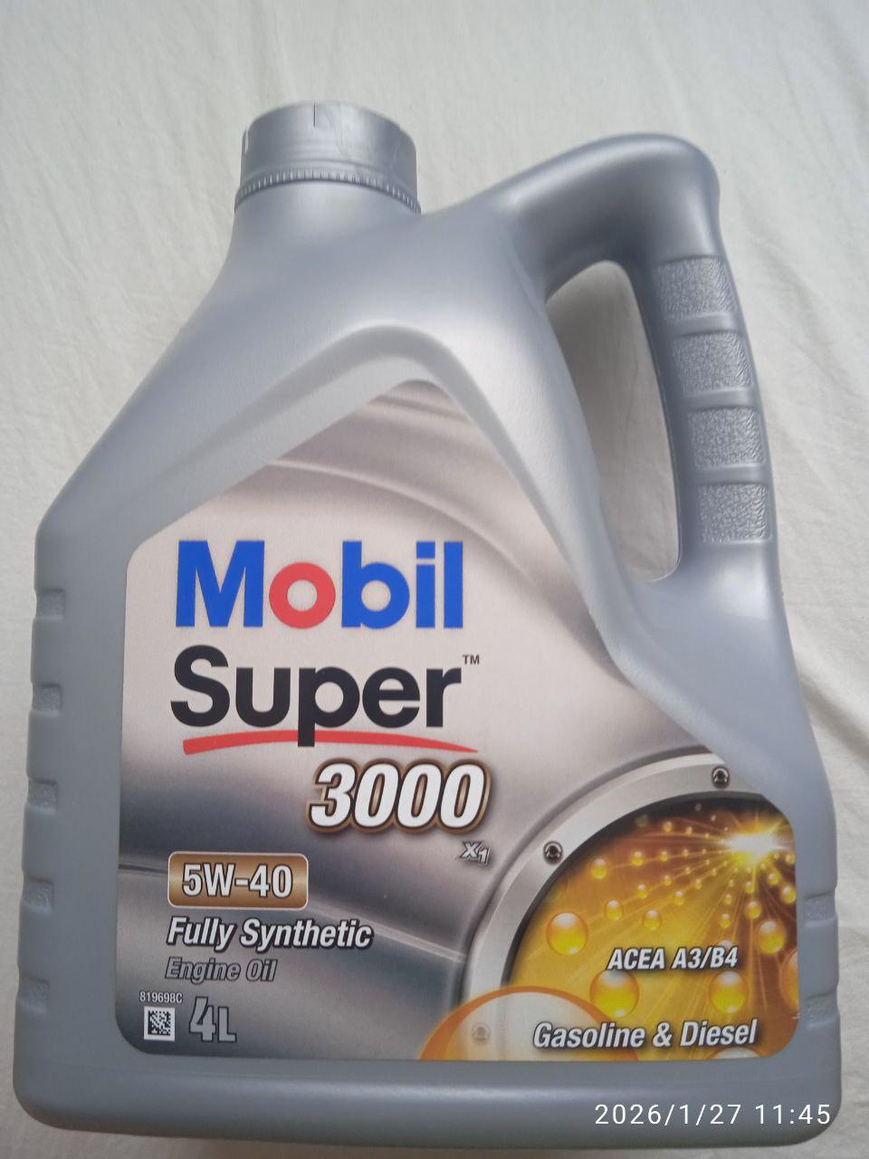 Моторна олива синтетична Mobil Super 3000 X1 5W-40 4 л (157302) у реальних умовах використання від покупця Сергей.