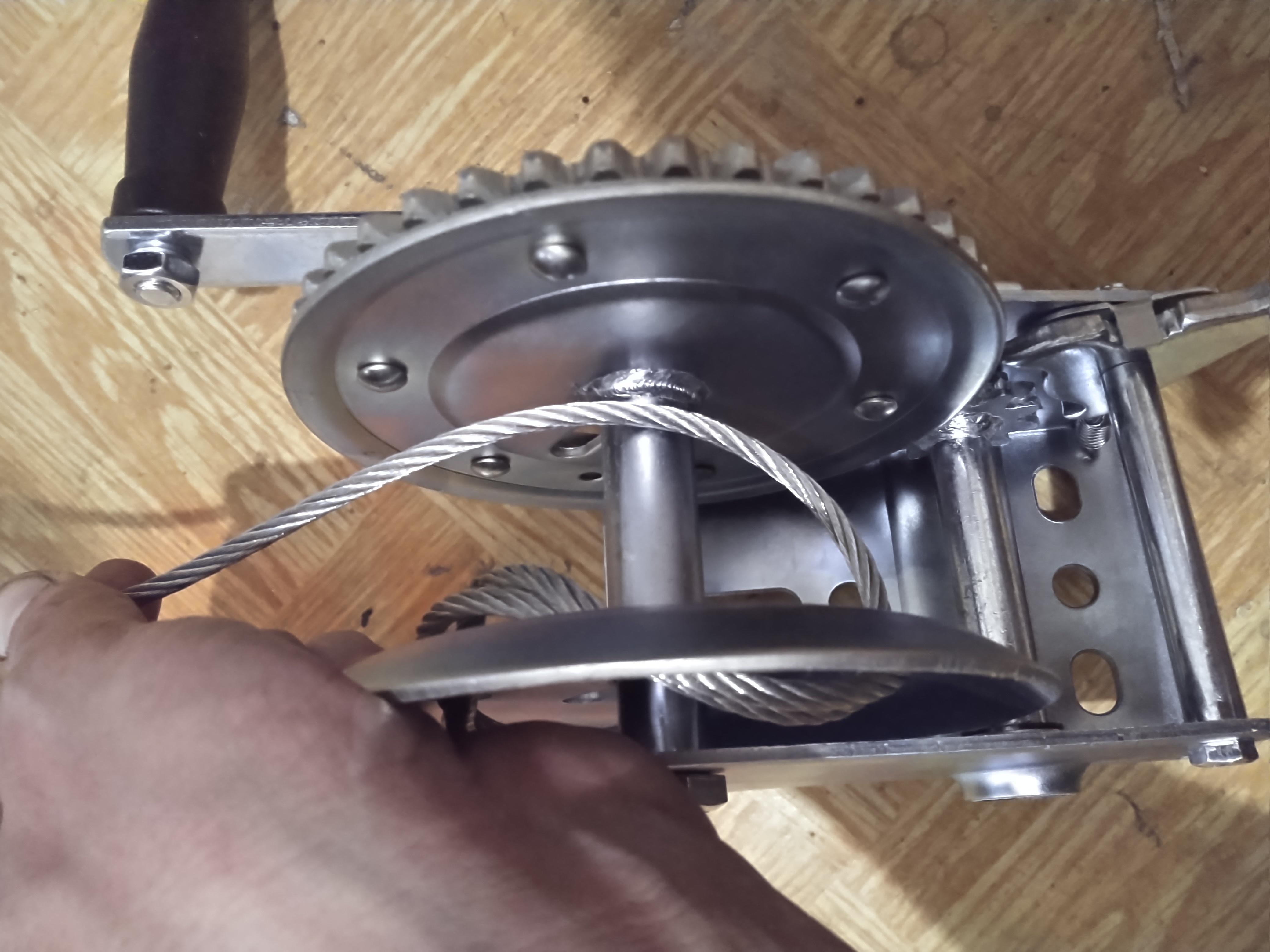 Ручная лебедка Forte HWT-1200 в реальных условиях использования от пользователя Алексей.