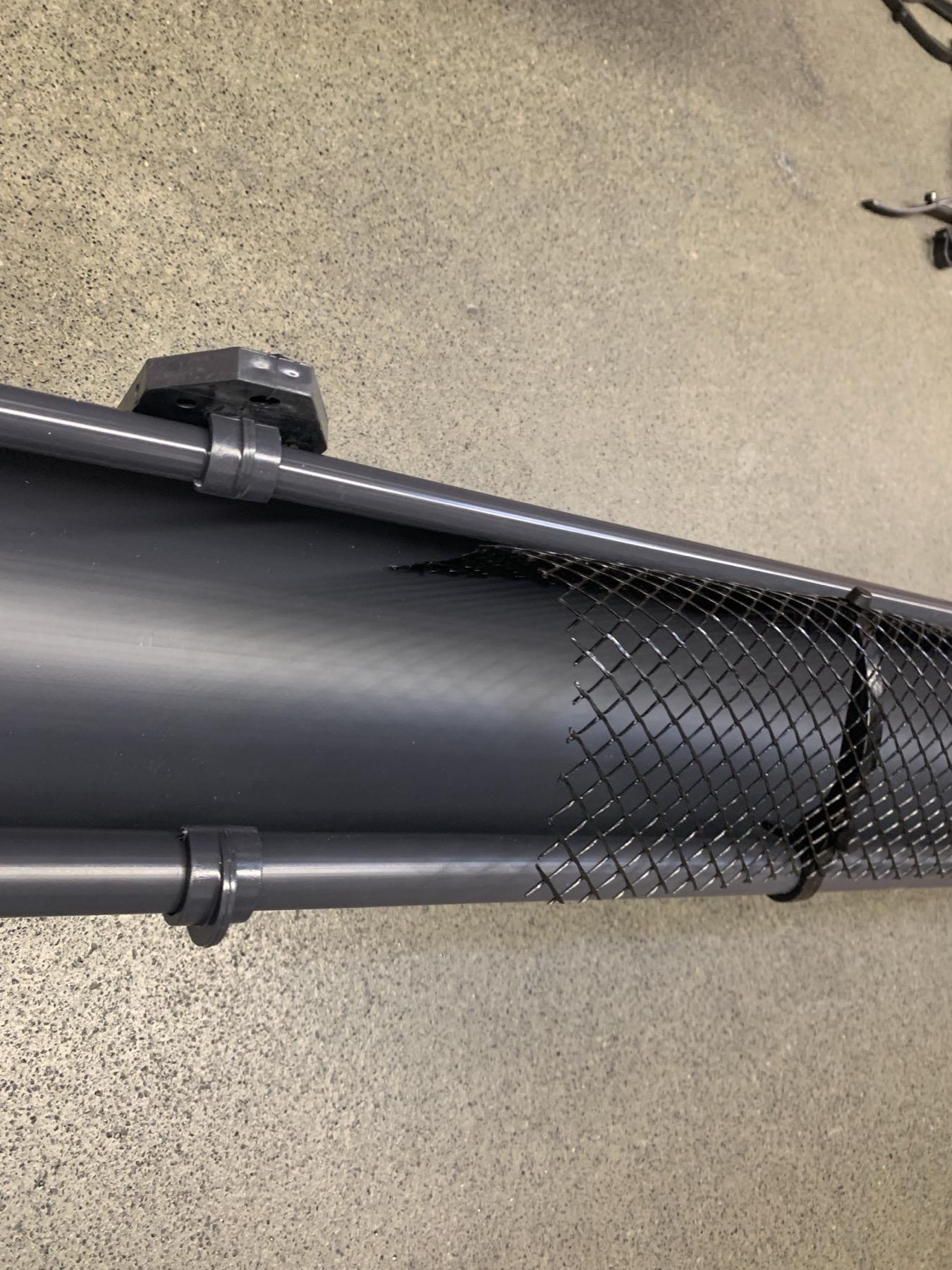 Сітка захисна для водостічної ринви Chomik 6 м + 8 кліпс чорний у реальних умовах використання від користувача Александр.