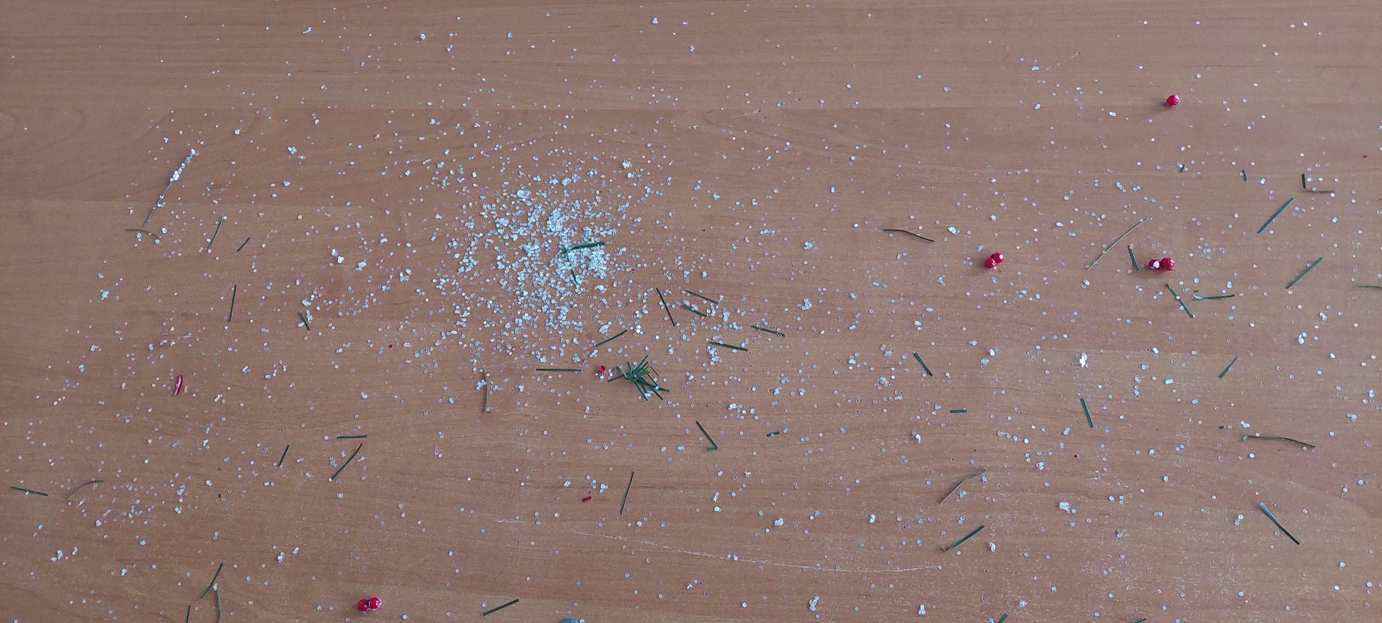 Гірлянда хвойна W06-20A72-1 1,8 м у реальних умовах використання від покупця Ельнара Ялова.