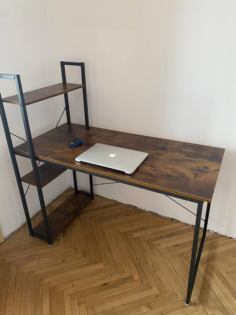 Фото: Комп'ютерний стіл зі стелажем Bonro BN-003 120x60 см Коричневий, надіслане покупцем Олег Комп'ютерний стіл зі стелажем Bonro BN-003 120x60 см Коричневий у реальних умовах використання від покупця Олег.