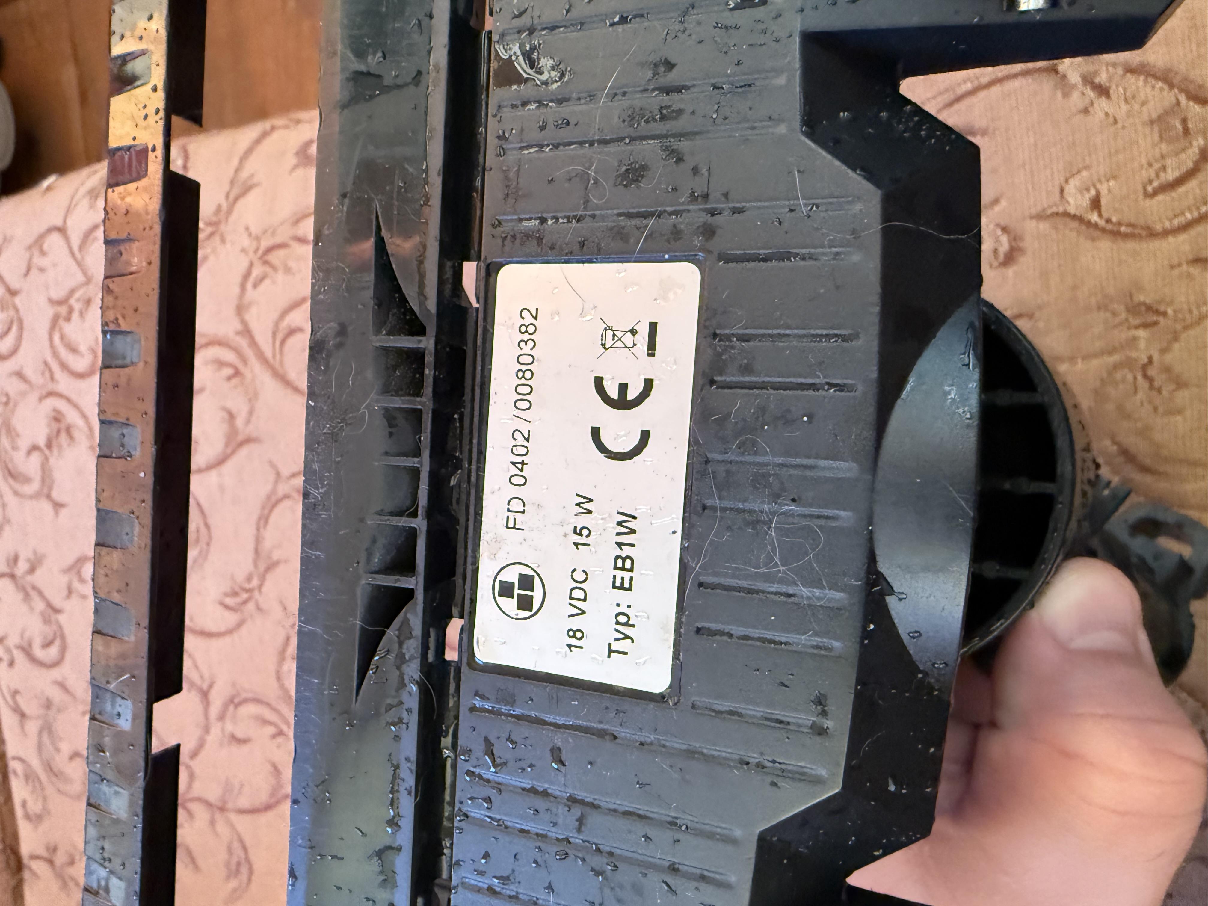 Фото: Пылесос Bosch BBS611LAG black/blue, отправлено пользователем Артур Пылесос Bosch BBS611LAG black/blue в реальных условиях использования от пользователя Артур.