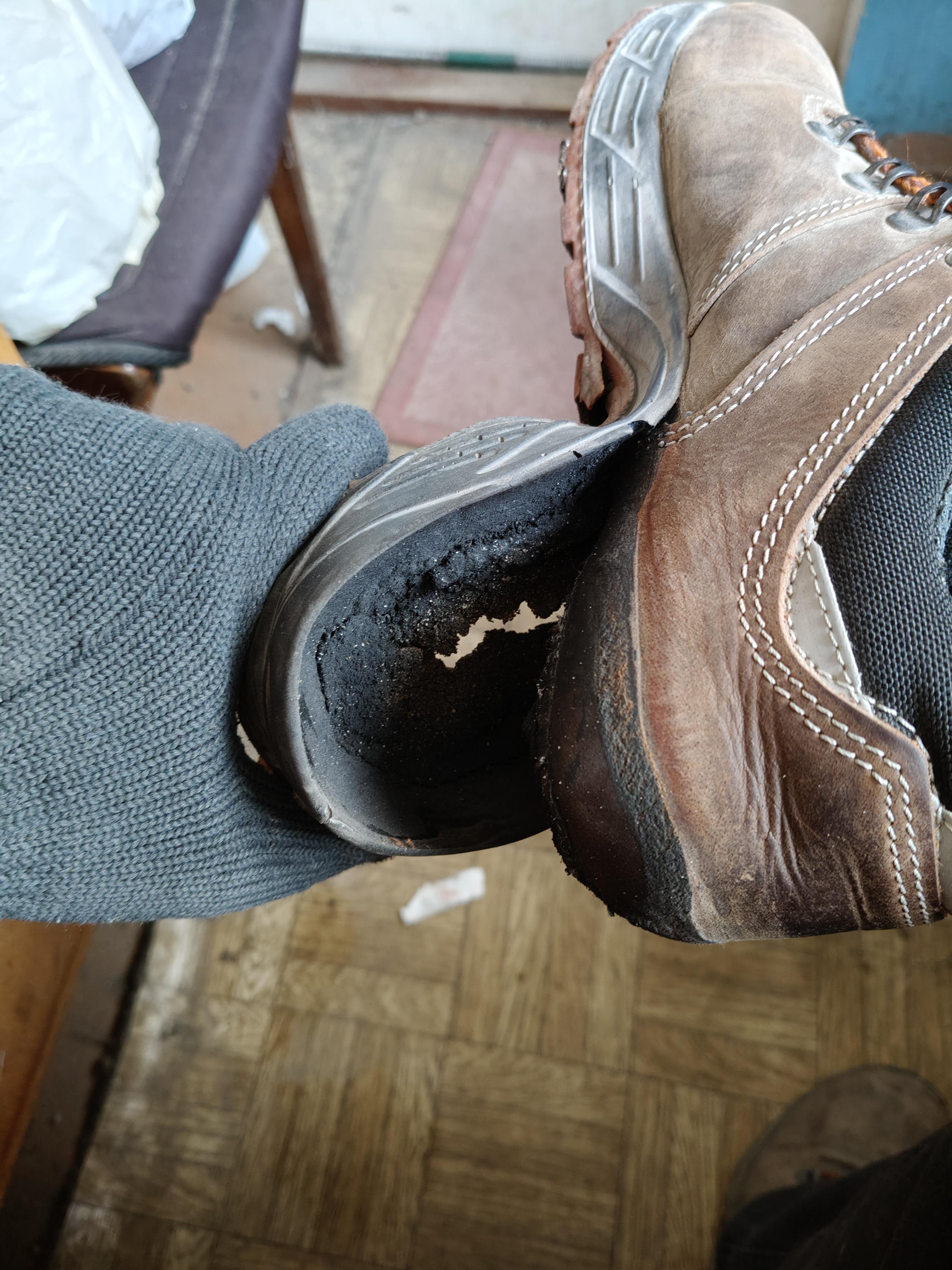 Черевики Talan з композитним носком р.39 CH/2C111 коричневий у реальних умовах використання від користувача Андрій.