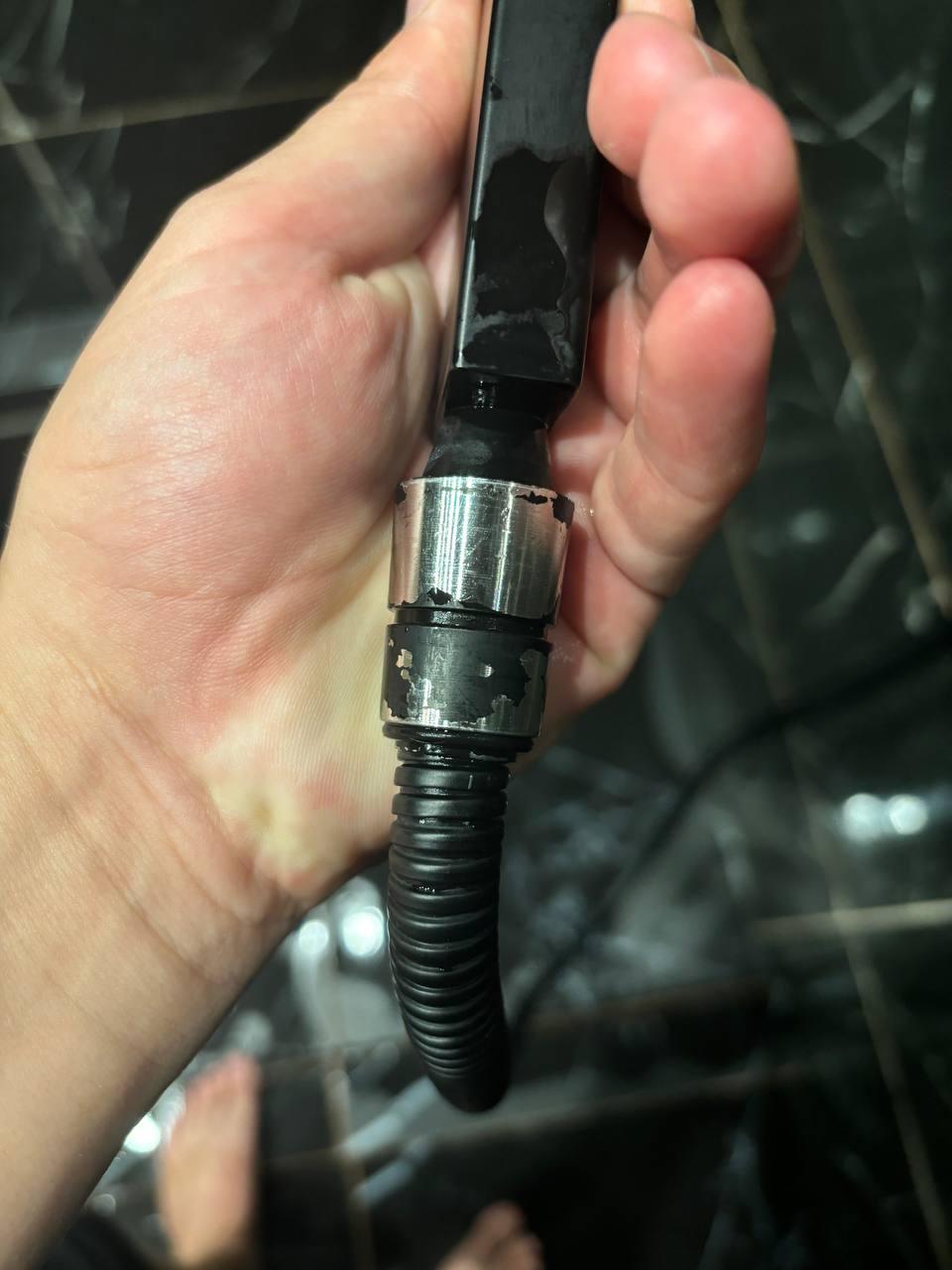 Змішувач для душу Perla SMART Чорний (PSS7704B) у реальних умовах використання від користувача Яна.