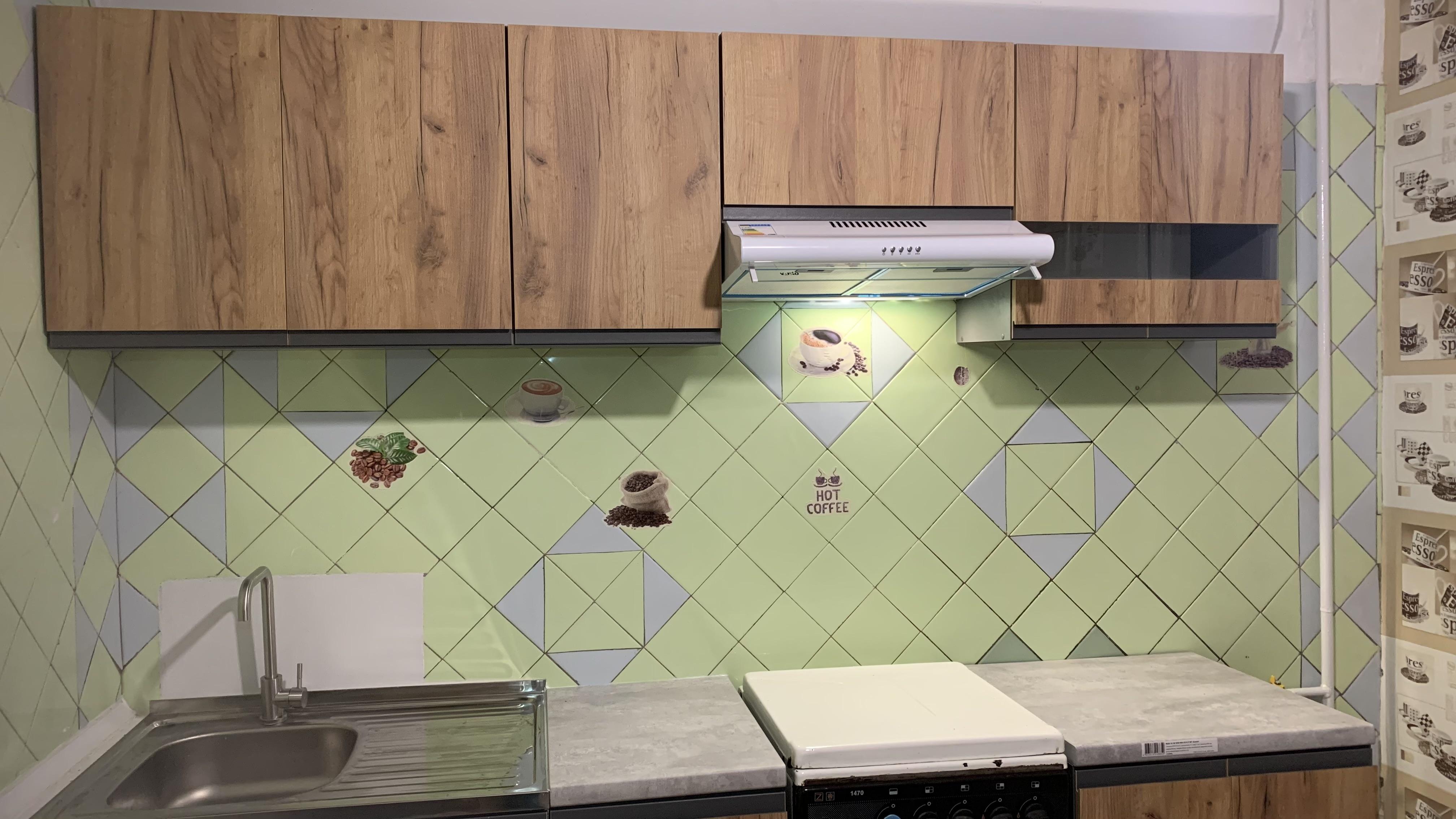 Кухня Катаріна Люкс 4 Грейд з ручкою J-pull ЛДСП 2,4 м у реальних умовах використання від покупця Сергей.