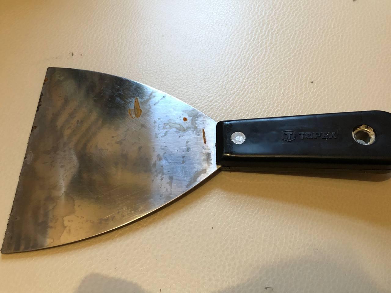 Шпатель малярный Topex 18B212 в реальных условиях использования от покупателя Станіслав.