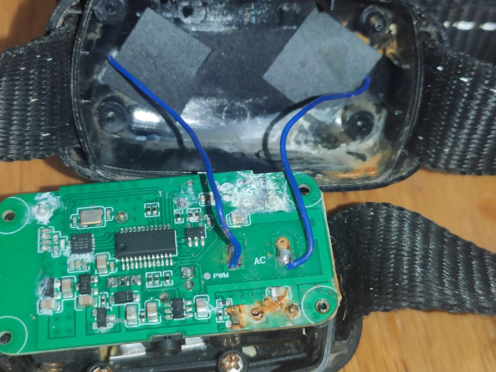 Фото: Ошейник электронный для дрессировки собак T912 PRO с LED-дисплеем дистанционный (10069841), отправлено покупателем Дмитро Ошейник электронный для дрессировки собак T912 PRO с LED-дисплеем дистанционный (10069841) в реальных условиях использования от покупателя Дмитро.