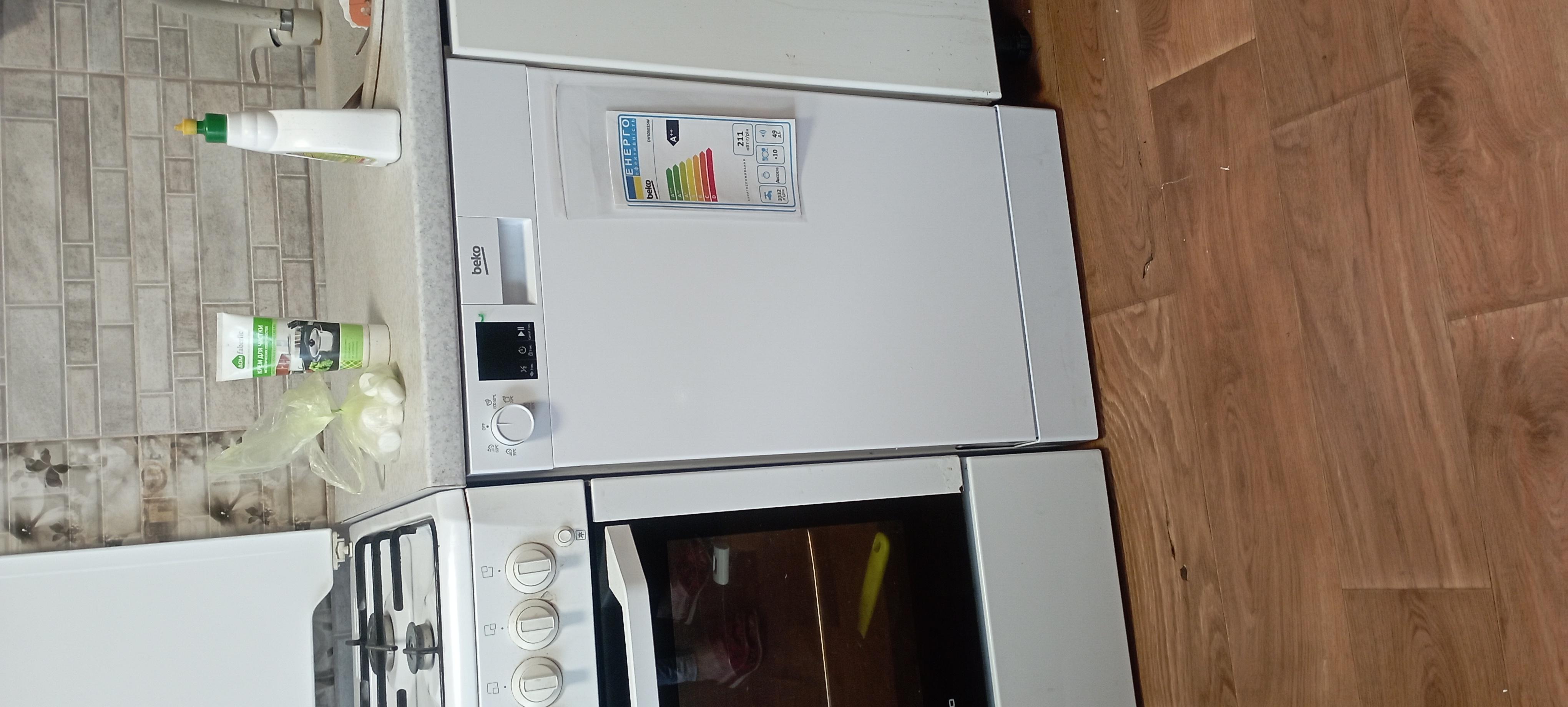 Посудомийна машина Beko DVS05025W у реальних умовах використання від покупця Наталія.