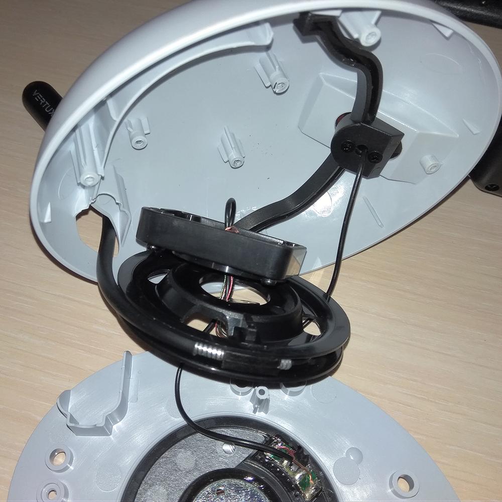 Фото: Наушники Vertux BB-8 white (bb-8), отправлено пользователем Артур Наушники Vertux BB-8 white (bb-8) в реальных условиях использования от пользователя Артур.